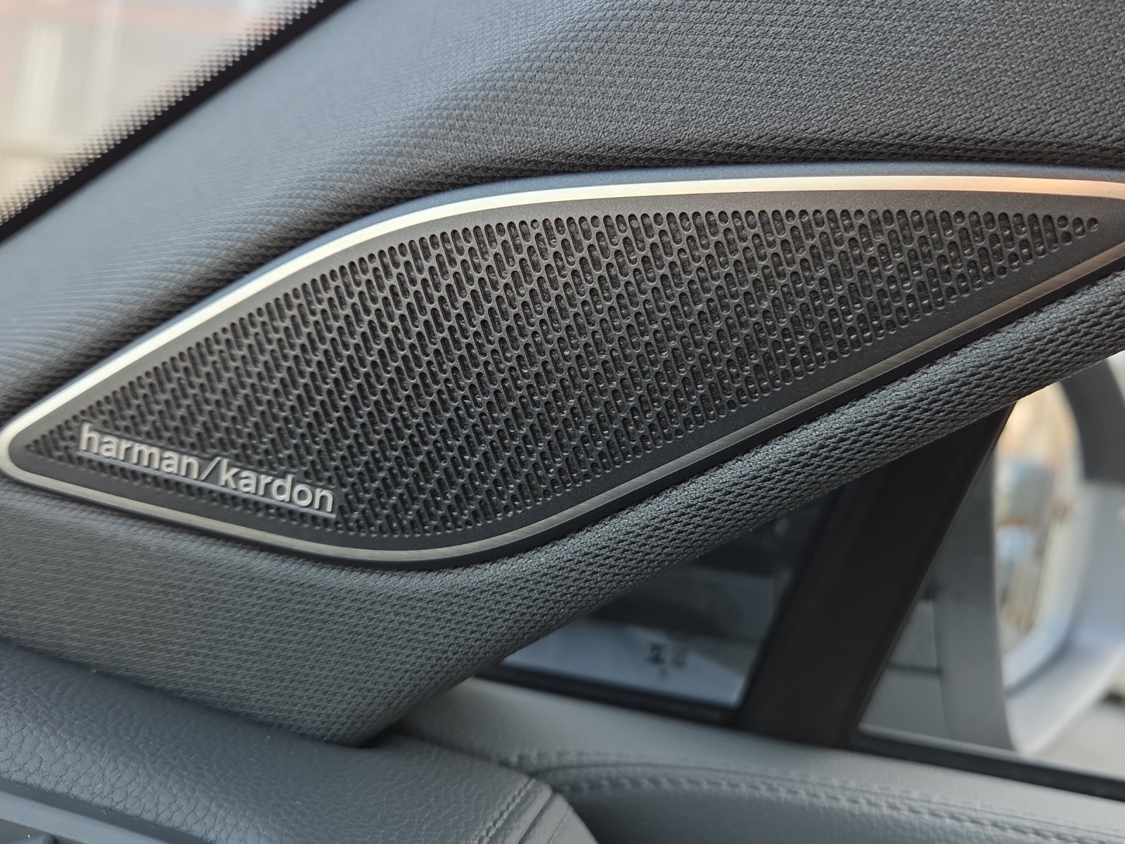 VW Tiguan 1.5 TSI evo2 eHybrid R-Line DSG-image-10
