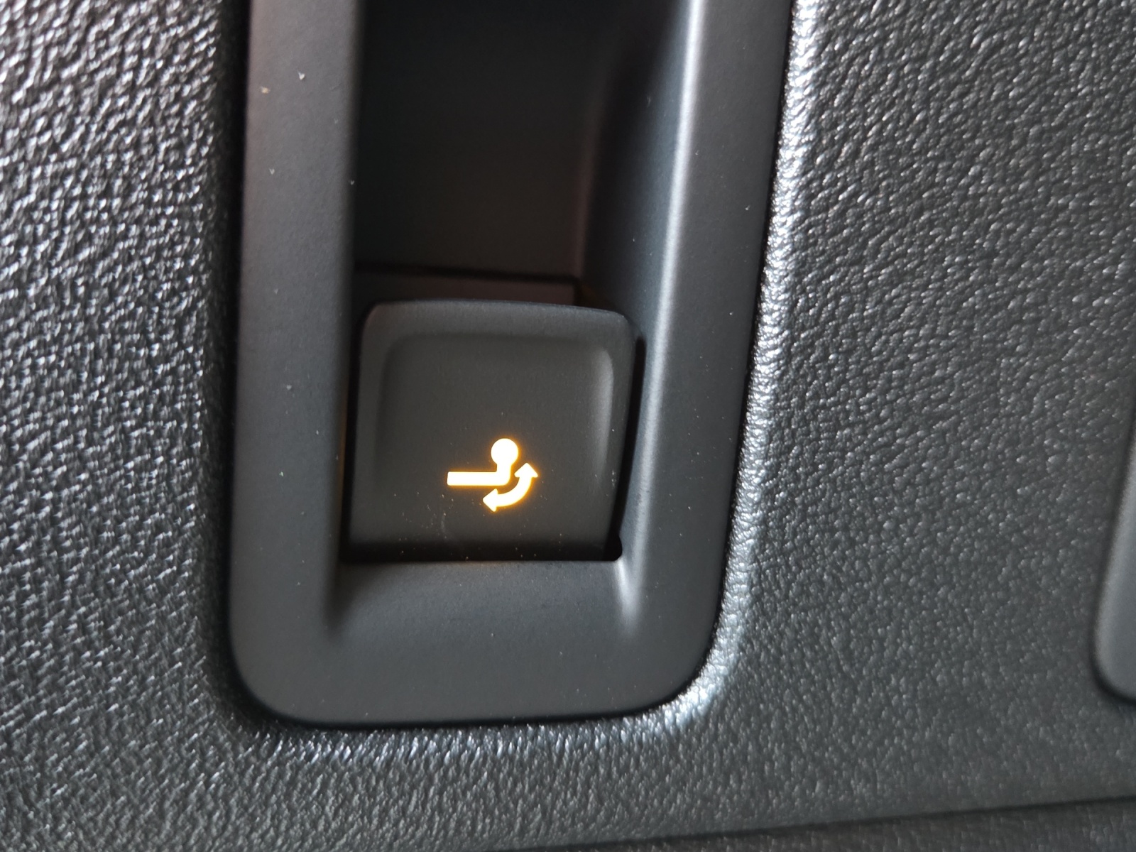 VW Tiguan 1.5 TSI evo2 eHybrid R-Line DSG-image-9