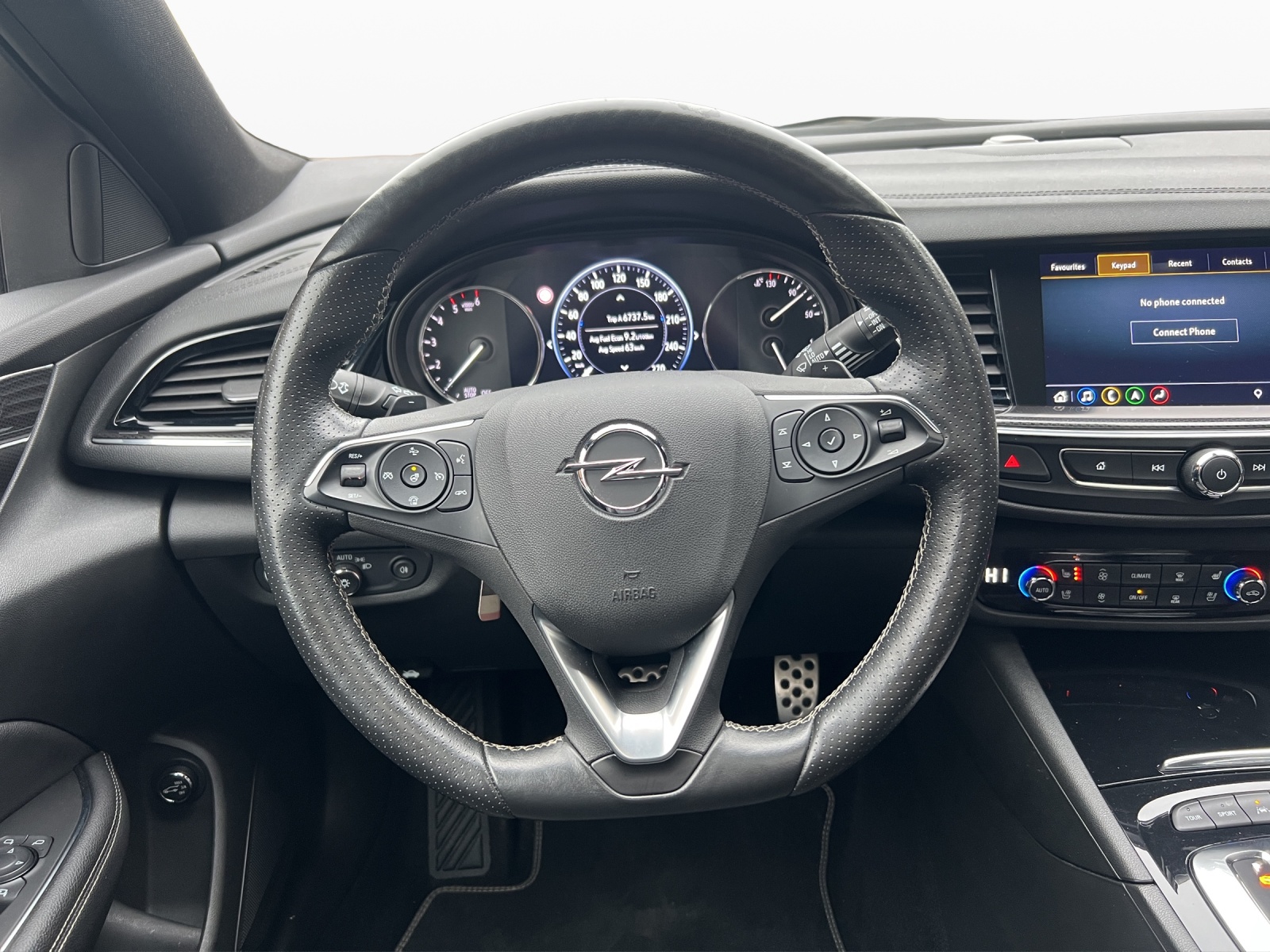 OPEL Insignia 2.0 BiDTI Sports Tourer GSI 4WD Auto-image-3