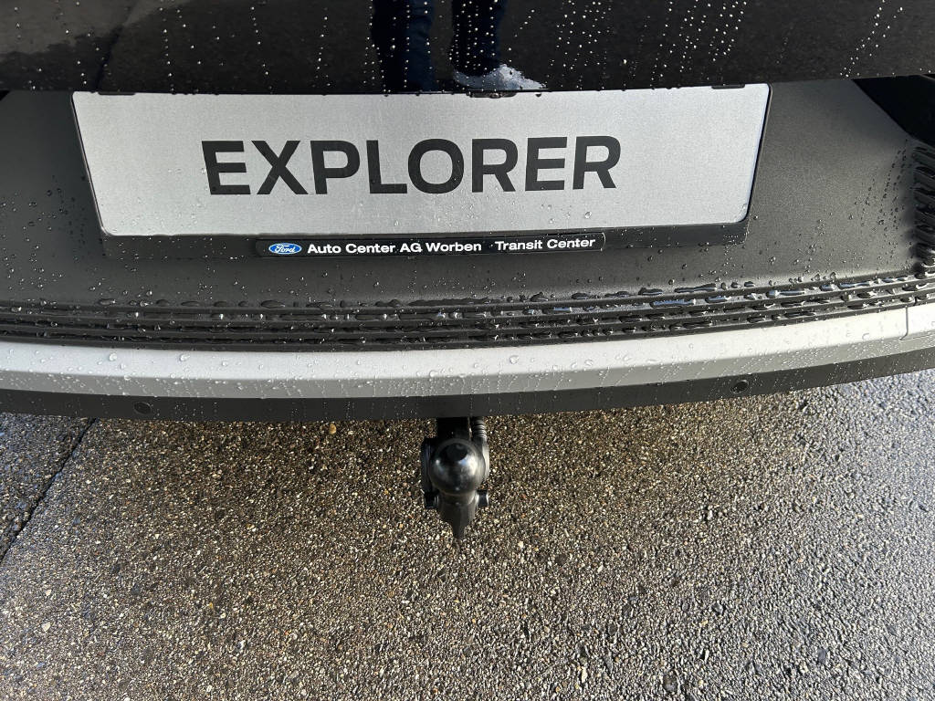 FORD Explorer Extended Range Premium AWD-image-5