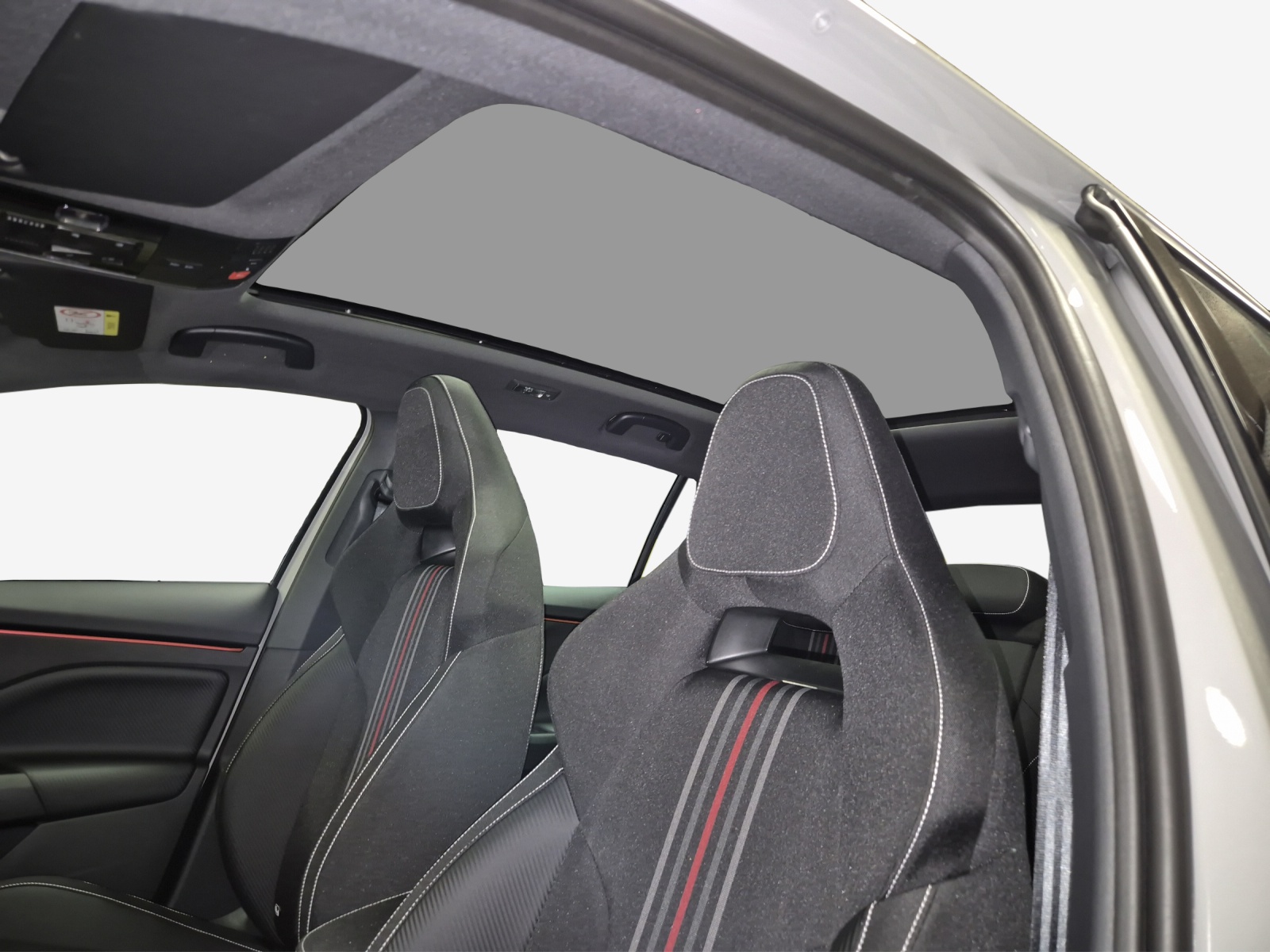 SKODA Scala 1.5 TSI Monte Carlo DSG-image-14