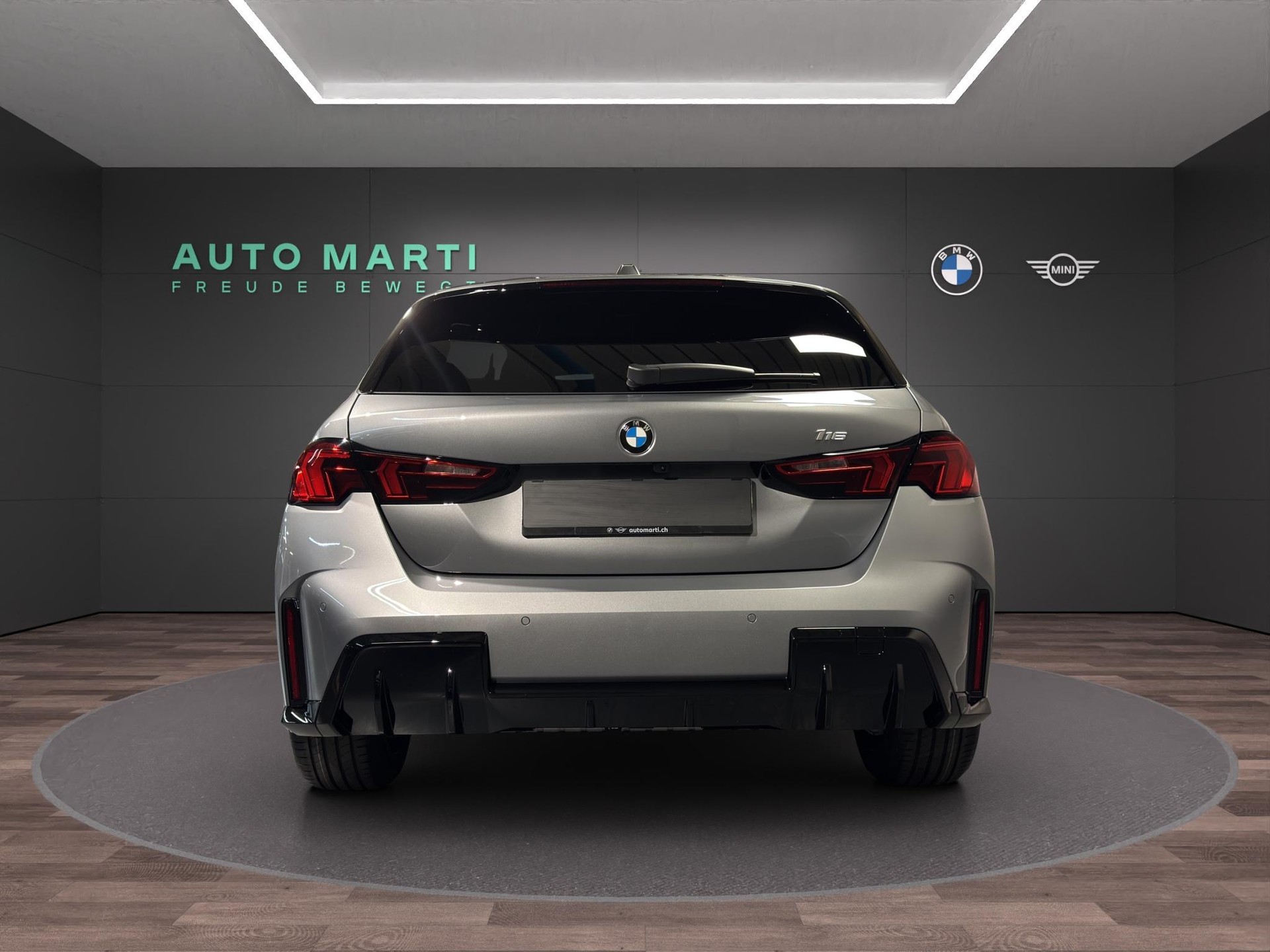 BMW 116-image-2