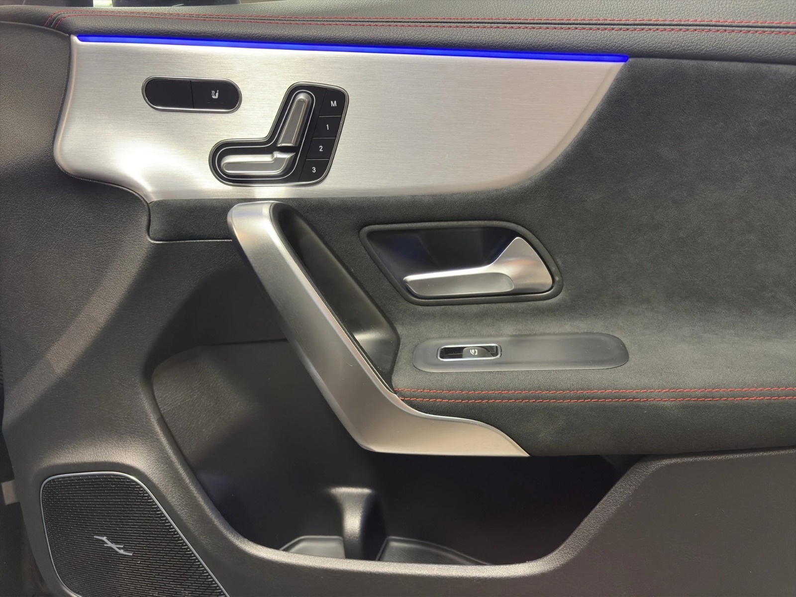 MERCEDES-BENZ CLA 45 S AMG 4matic+ Shooting Brake-image-19