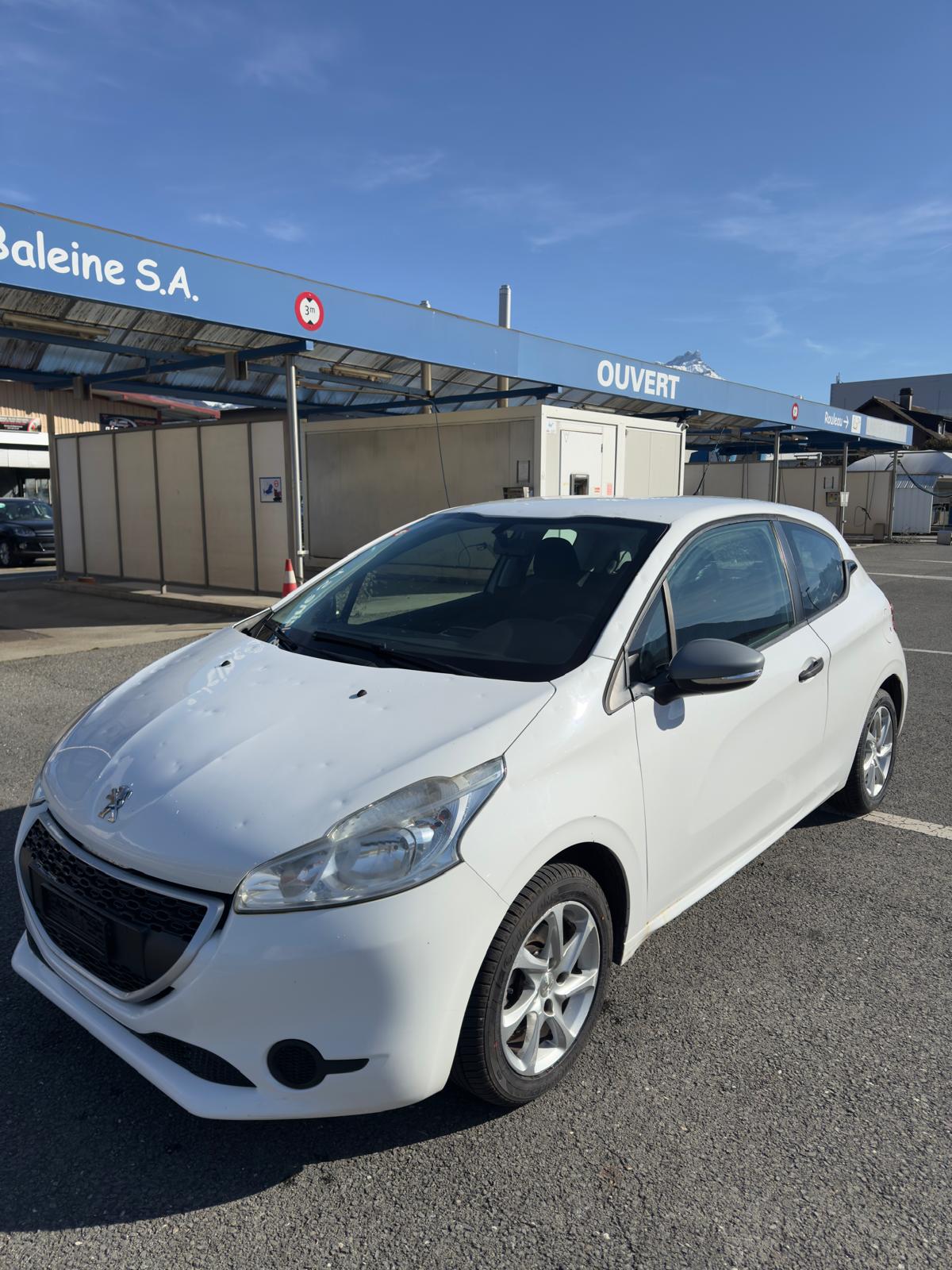PEUGEOT 208 1.0 VTi Access-image-0