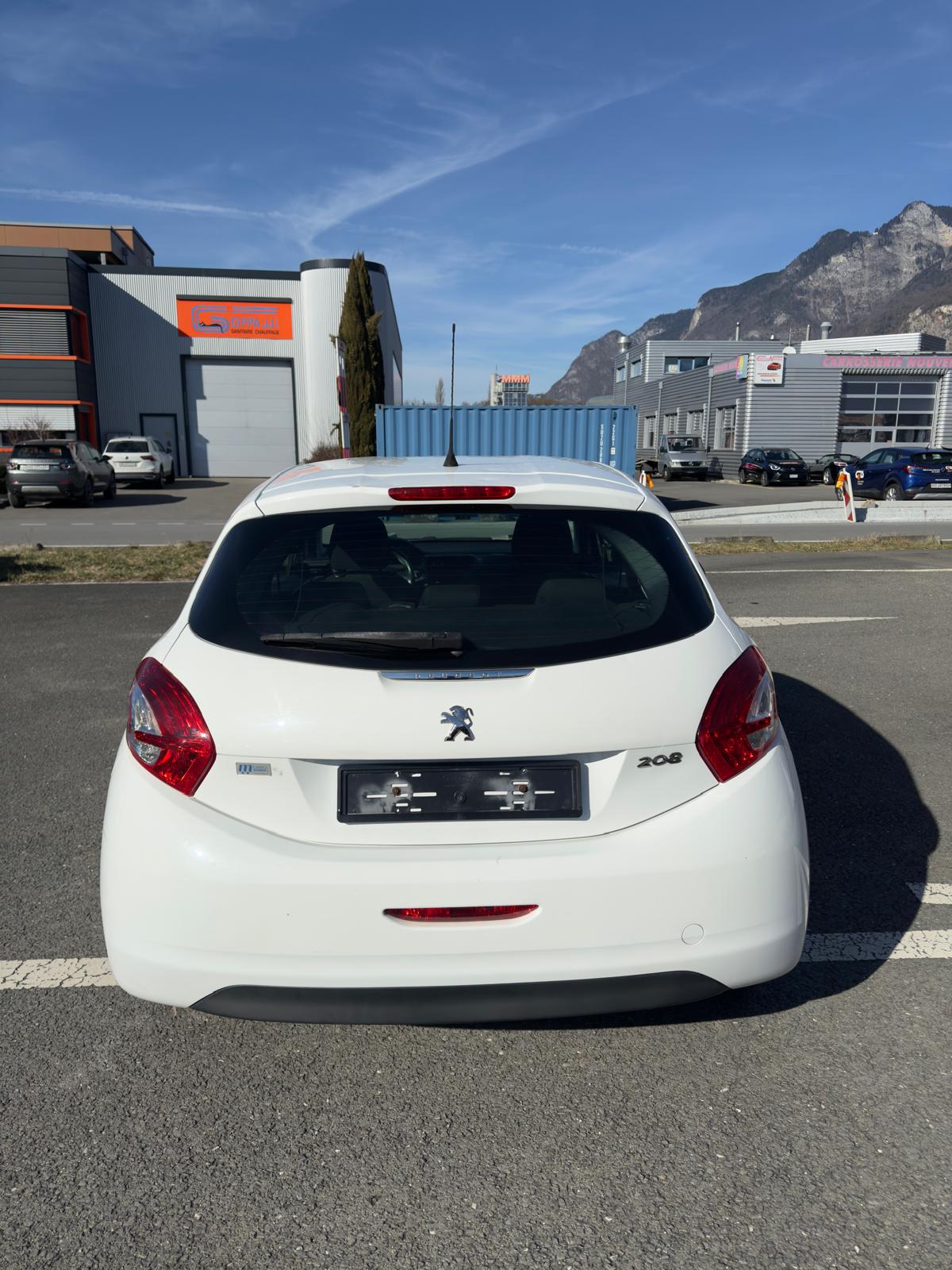 PEUGEOT 208 1.0 VTi Access-image-5