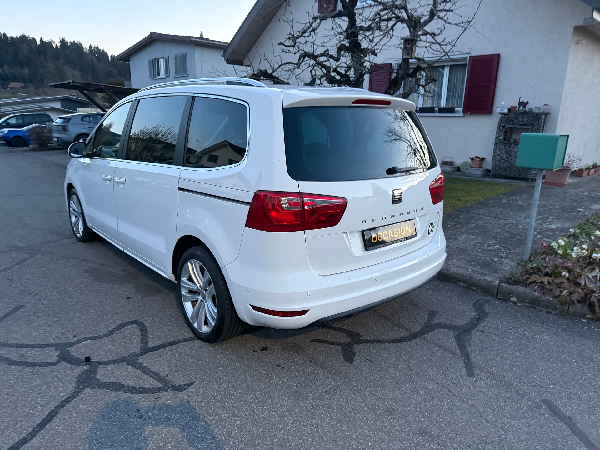 SEAT Alhambra 2.0 TDI Style-image-3