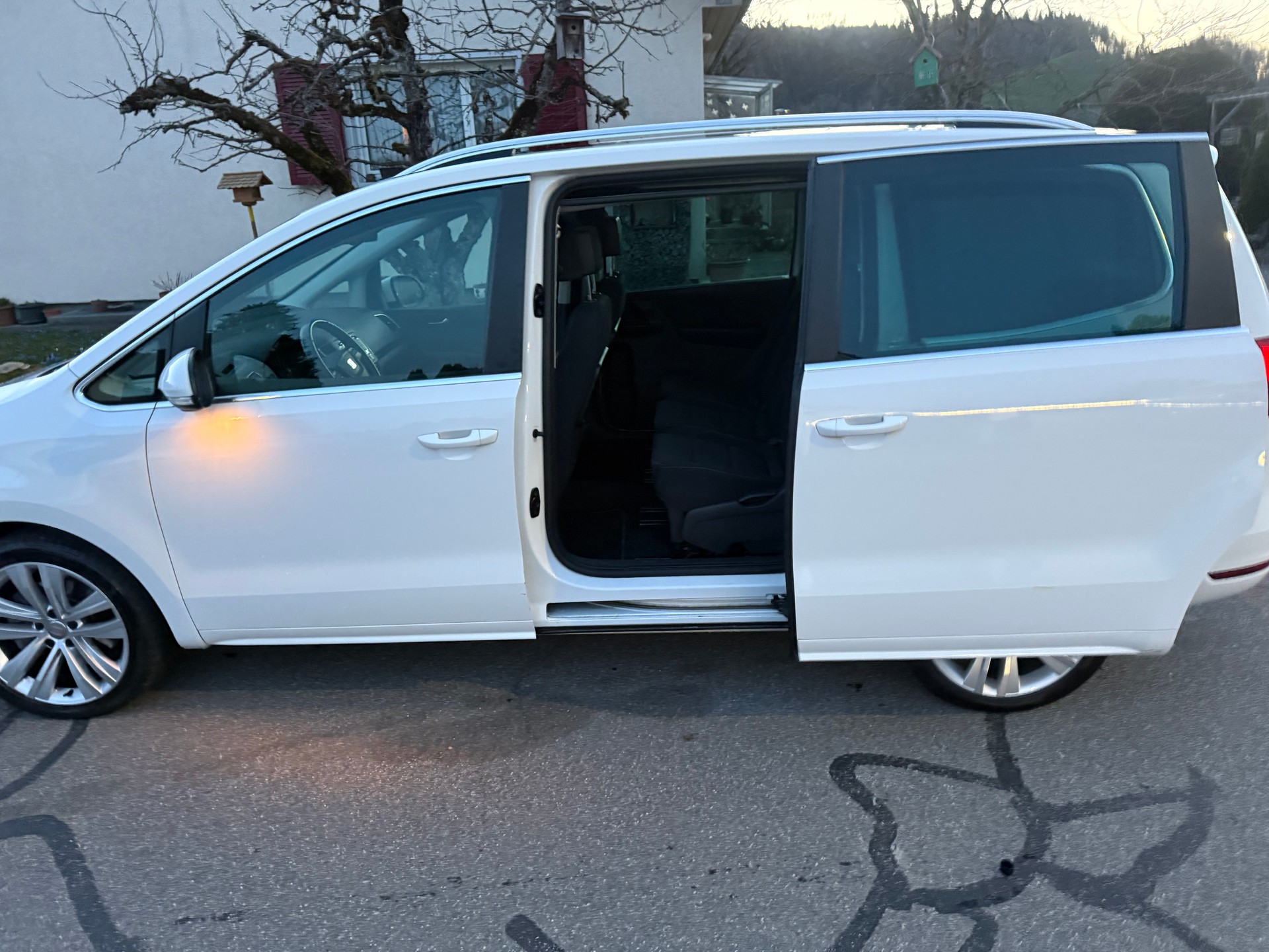 SEAT Alhambra 2.0 TDI Style-image-4