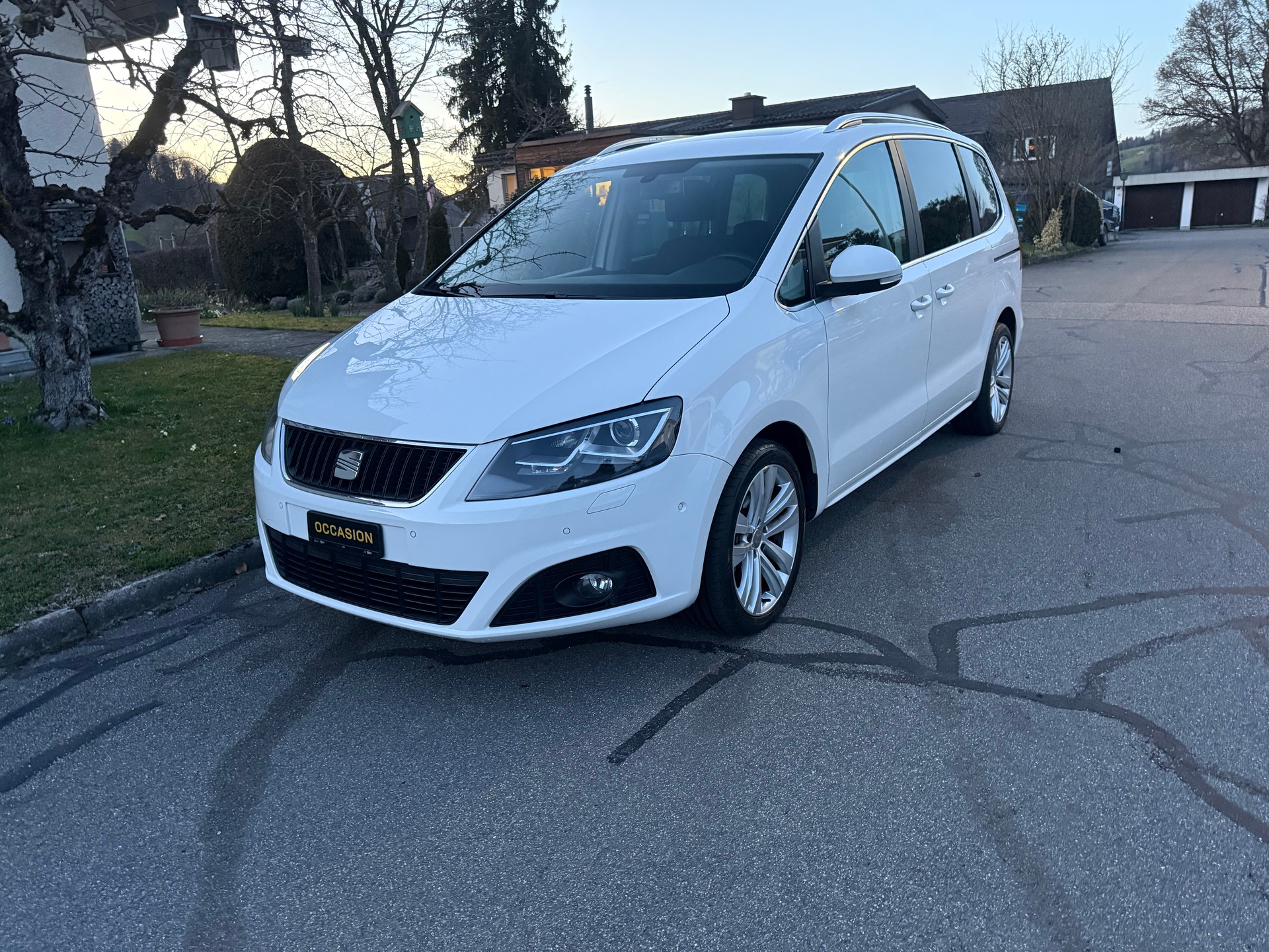 SEAT Alhambra 2.0 TDI Style-image-0