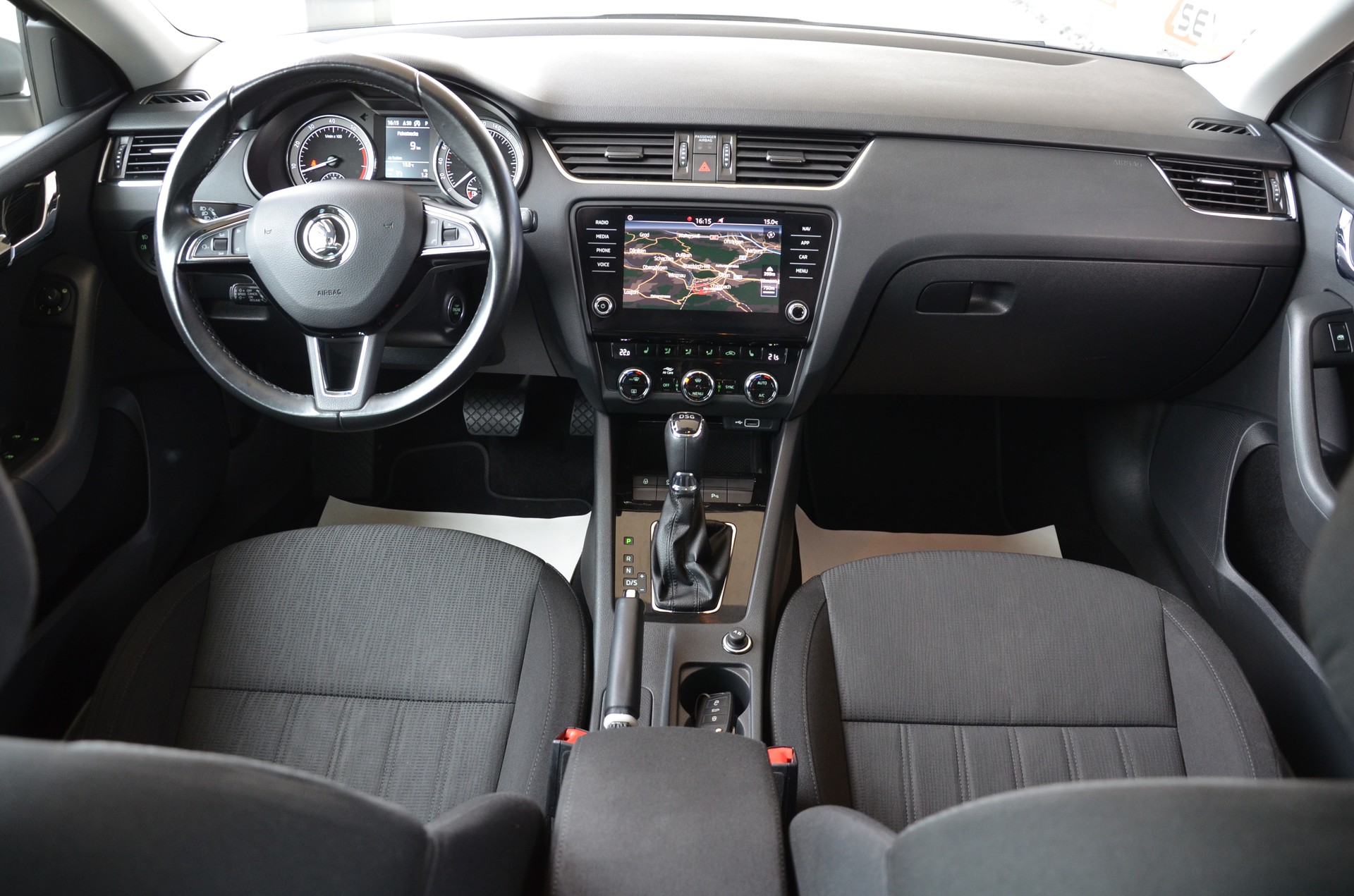 SKODA Octavia Combi 1.4 TSI G-tec Style CNG DSG*Frisch ab MFK,1 Jahr oder 20000km Garantie auf Motor und Getriebe*-image-11