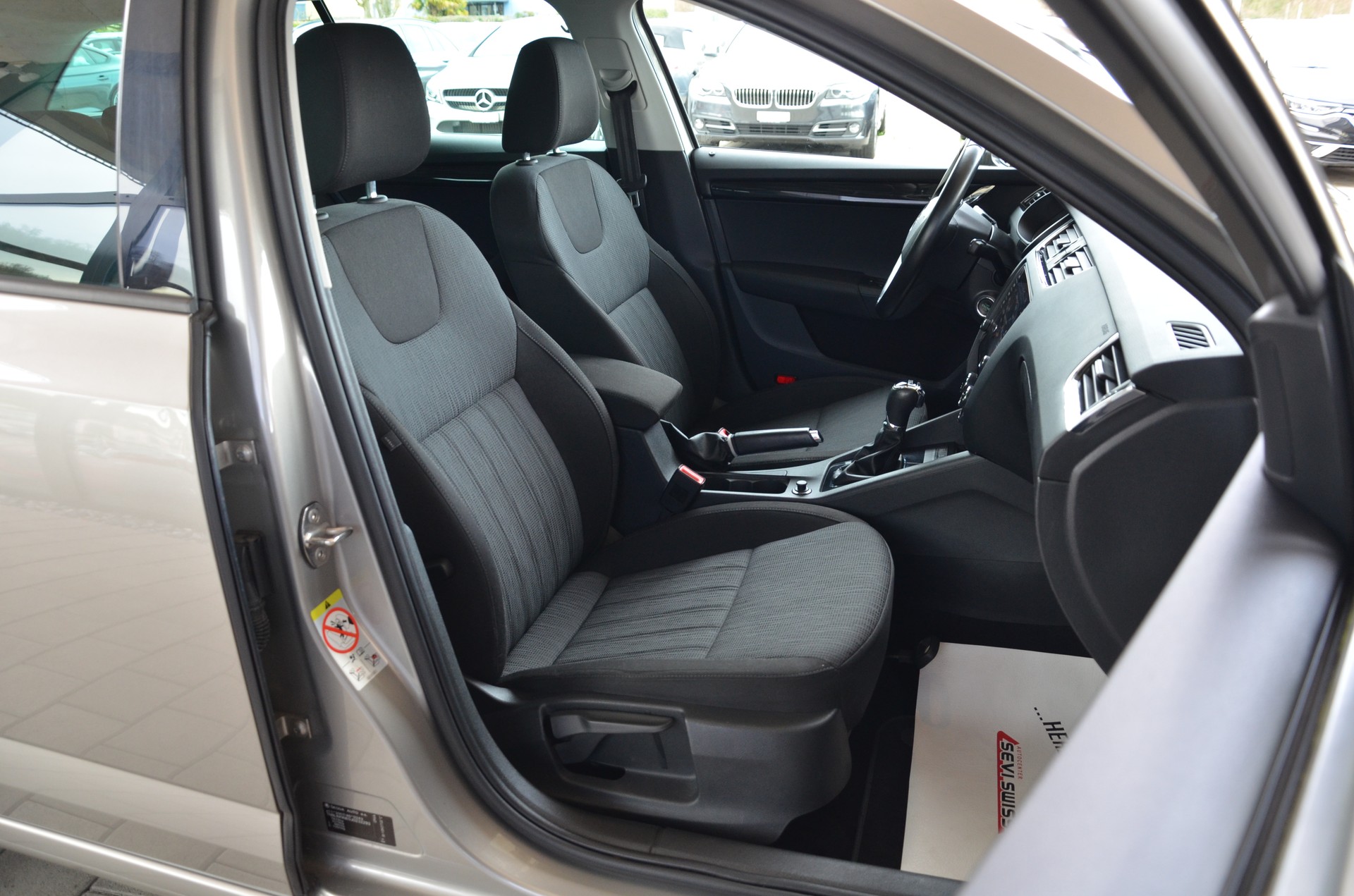 SKODA Octavia Combi 1.4 TSI G-tec Style CNG DSG*Frisch ab MFK,1 Jahr oder 20000km Garantie auf Motor und Getriebe*-image-15
