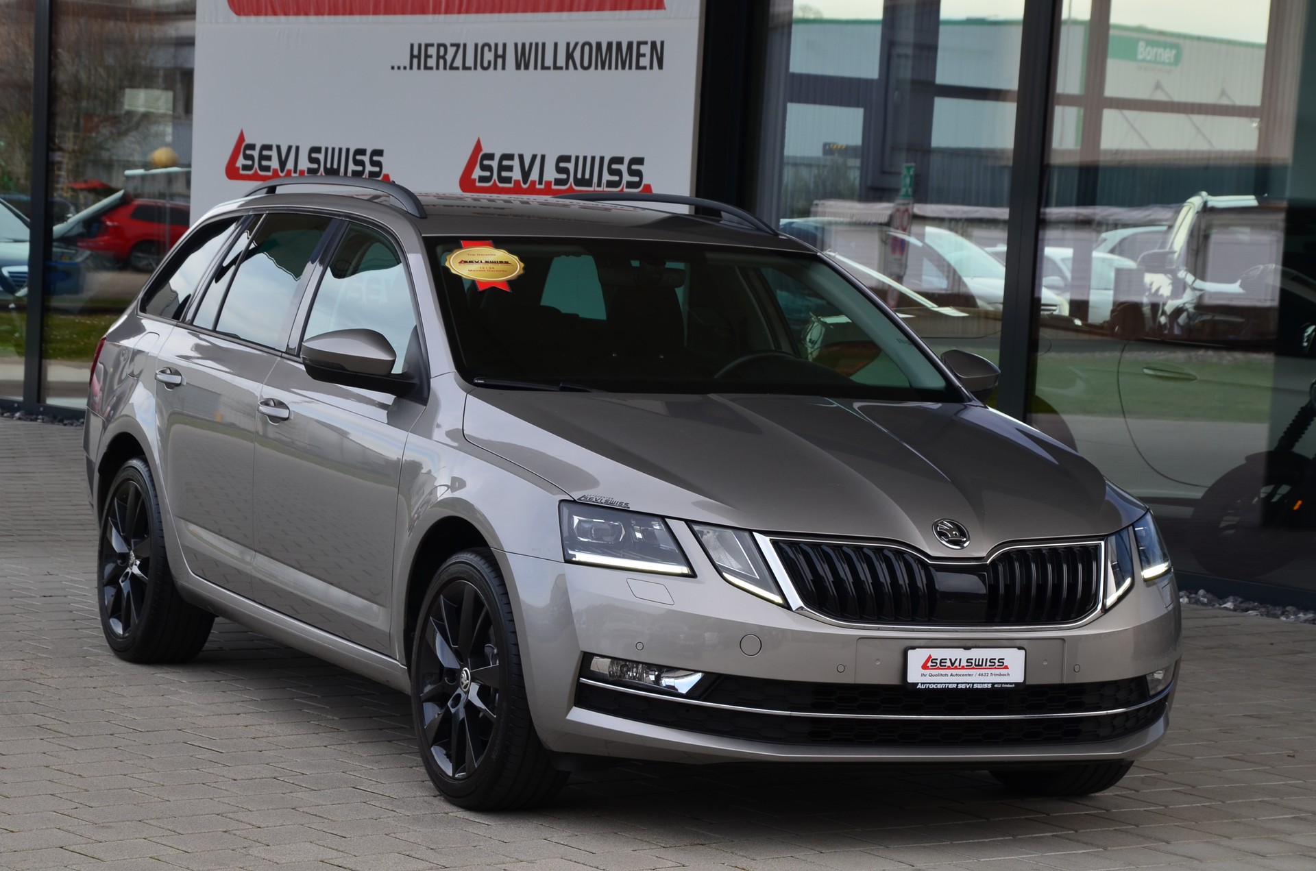 SKODA Octavia Combi 1.4 TSI G-tec Style CNG DSG*Frisch ab MFK,1 Jahr oder 20000km Garantie auf Motor und Getriebe*