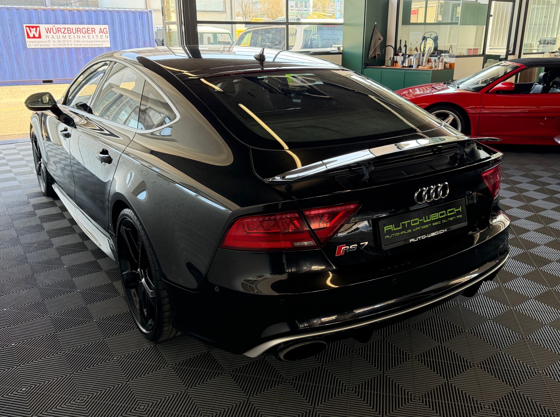 AUDI RS7 Sportback 560 PS 4X4 4.0 TFSI V8 quattro S-tronic-image-4