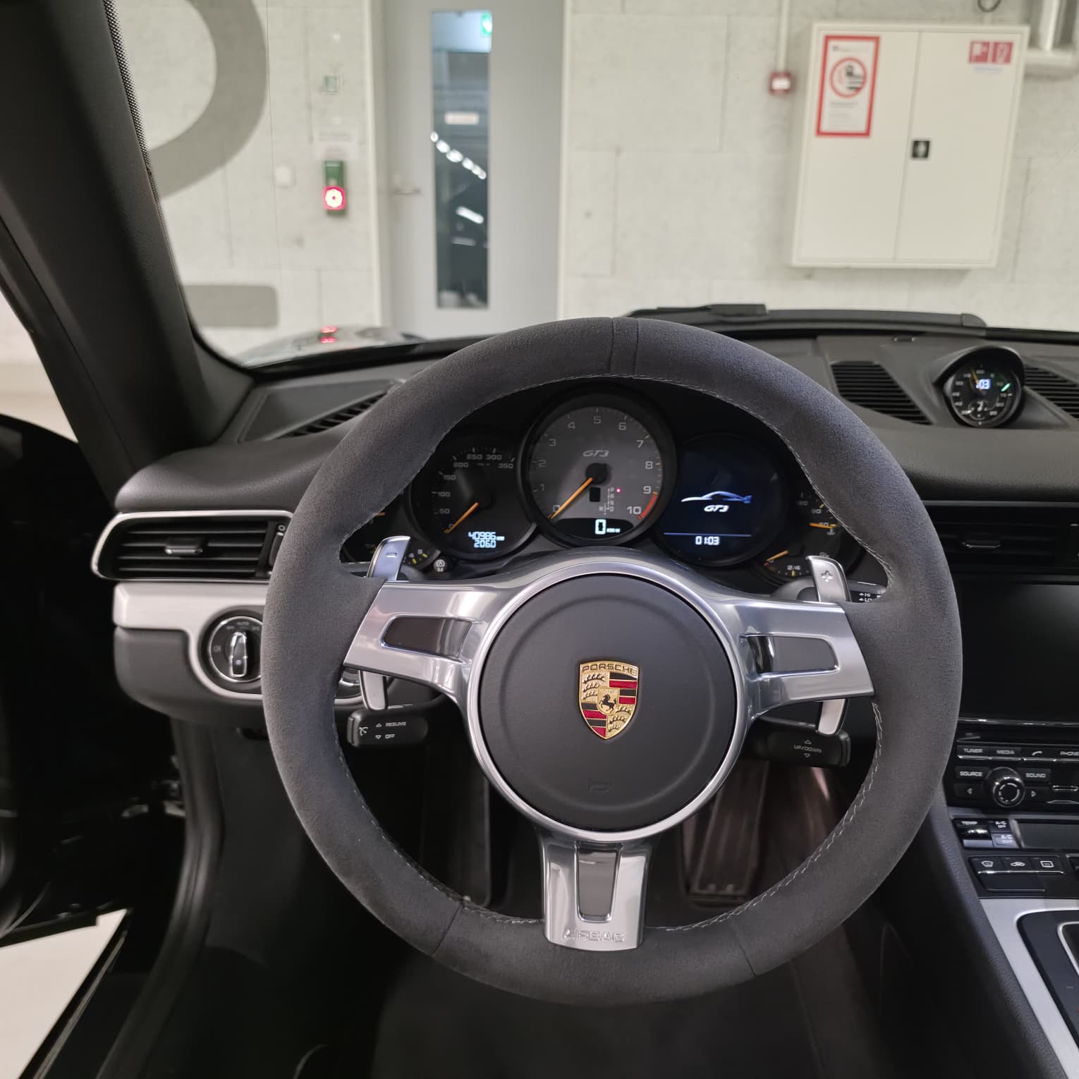 PORSCHE 911 GT3 PDK-image-14