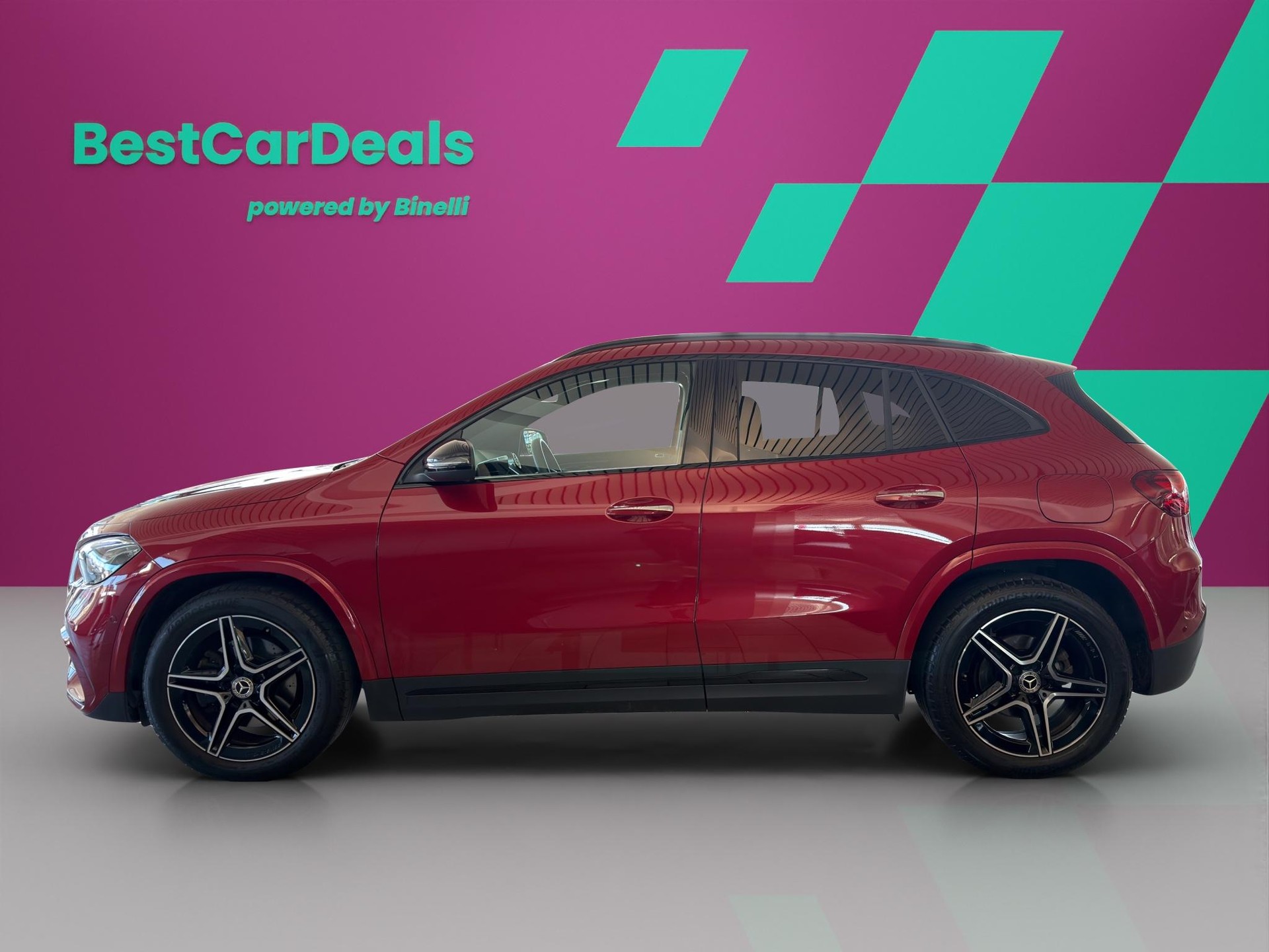 MERCEDES-BENZ GLA 200 d AMG Line-image-5