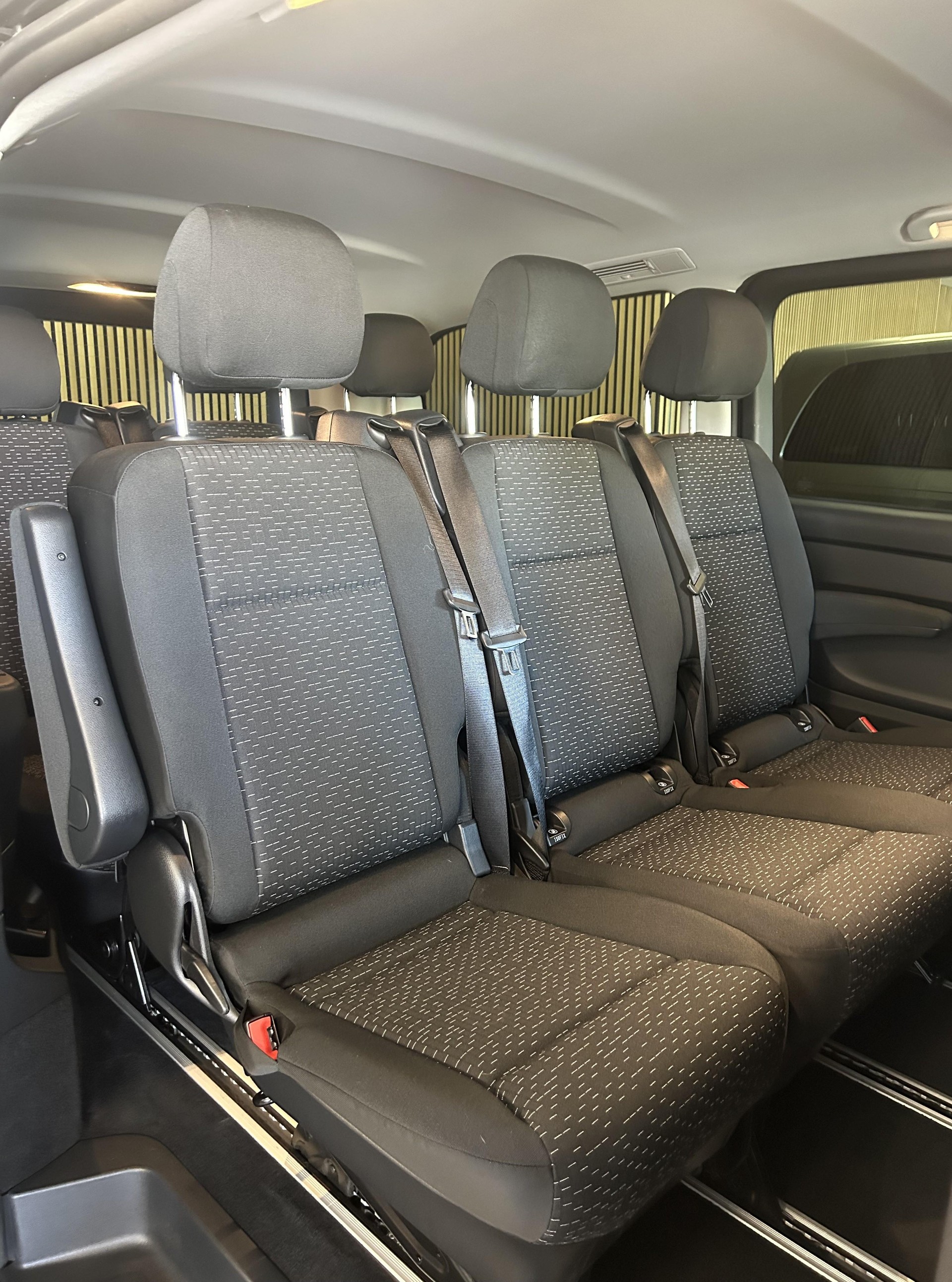 MERCEDES-BENZ Vito 116 Kombi L 2.0 CDI Select Family 4X4 8 PLACES/8PLATZ-image-14