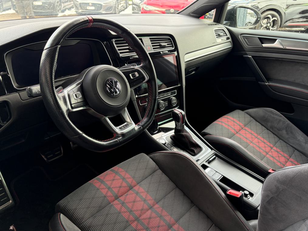 VW Golf 2.0 TSI GTI TCR DSG-image-3