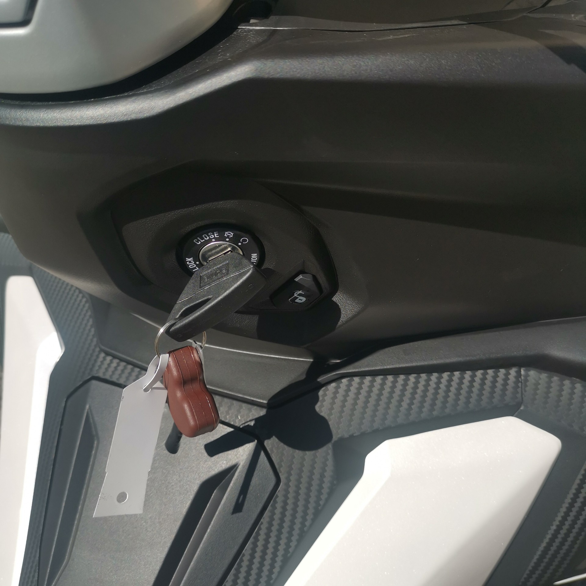 APRILIA SR 200 GT ABS E5+-image-6