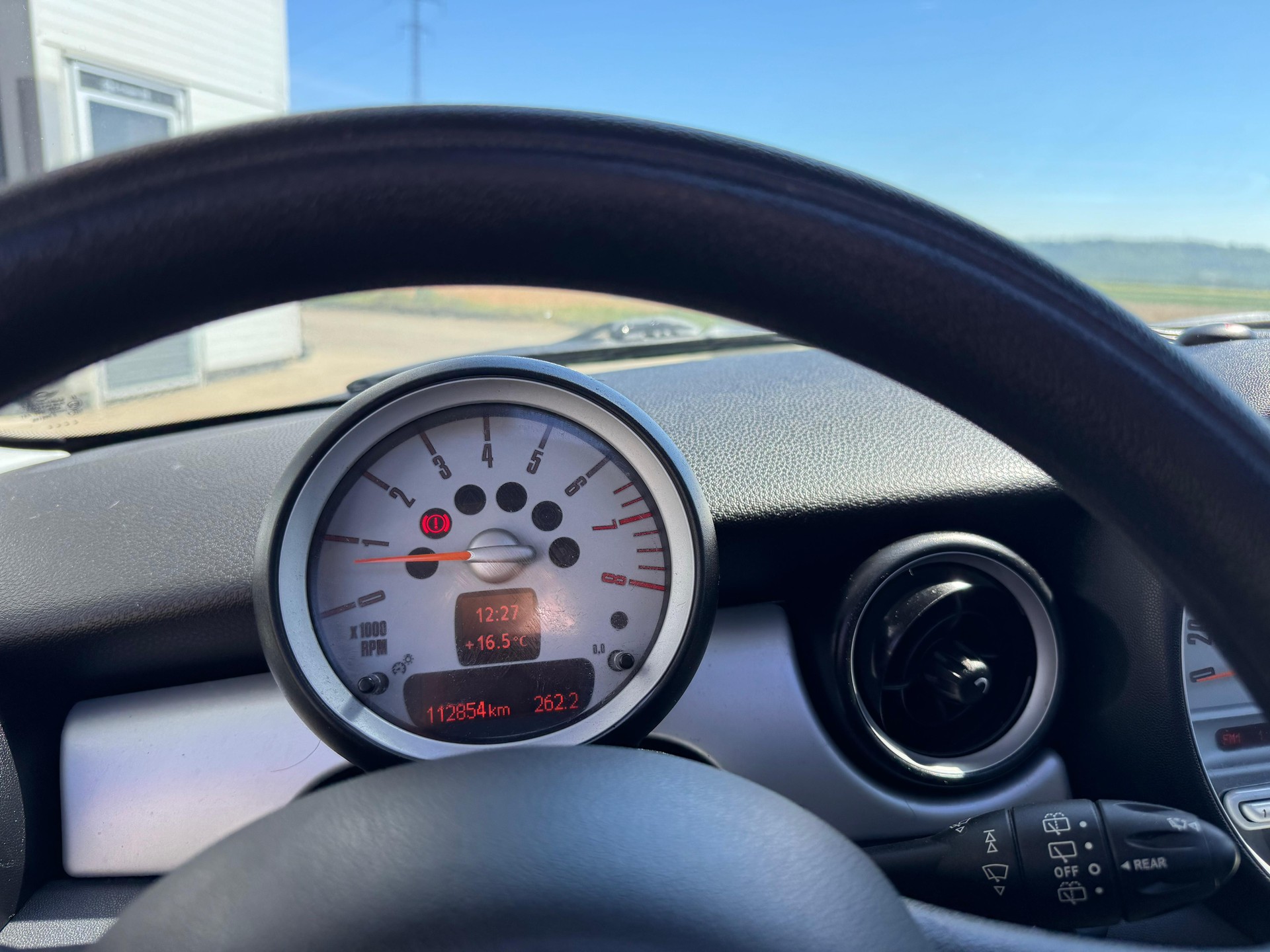 MINI One-image-21