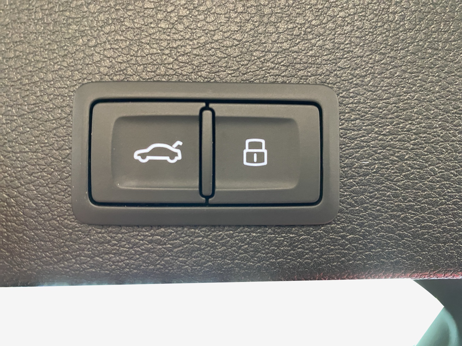 AUDI Q2 35 TFSI S-tronic-image-13