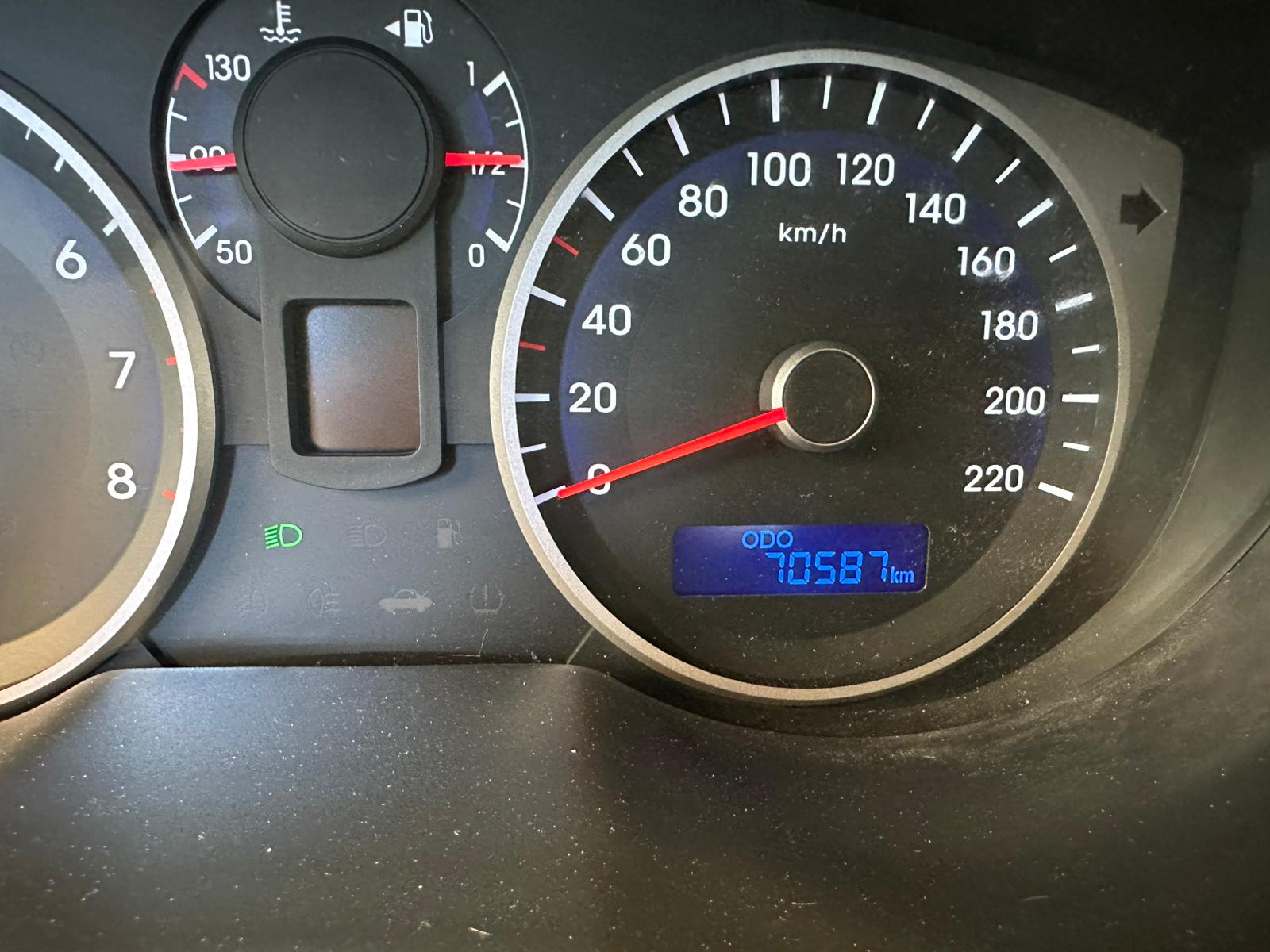 HYUNDAI i20 1.2 Comfort-image-5