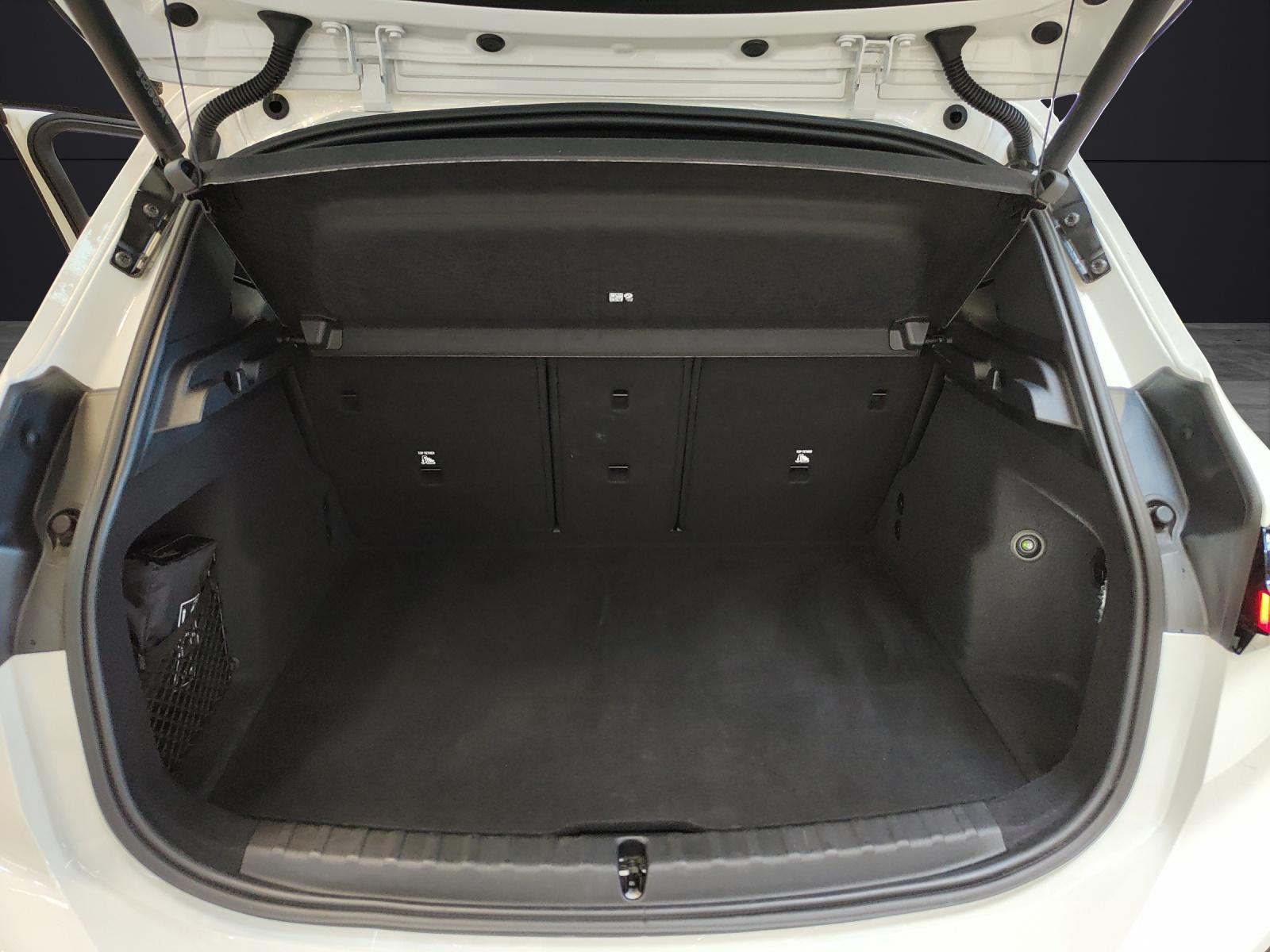 BMW 223d xDrive SDKG Active Tourer-image-16