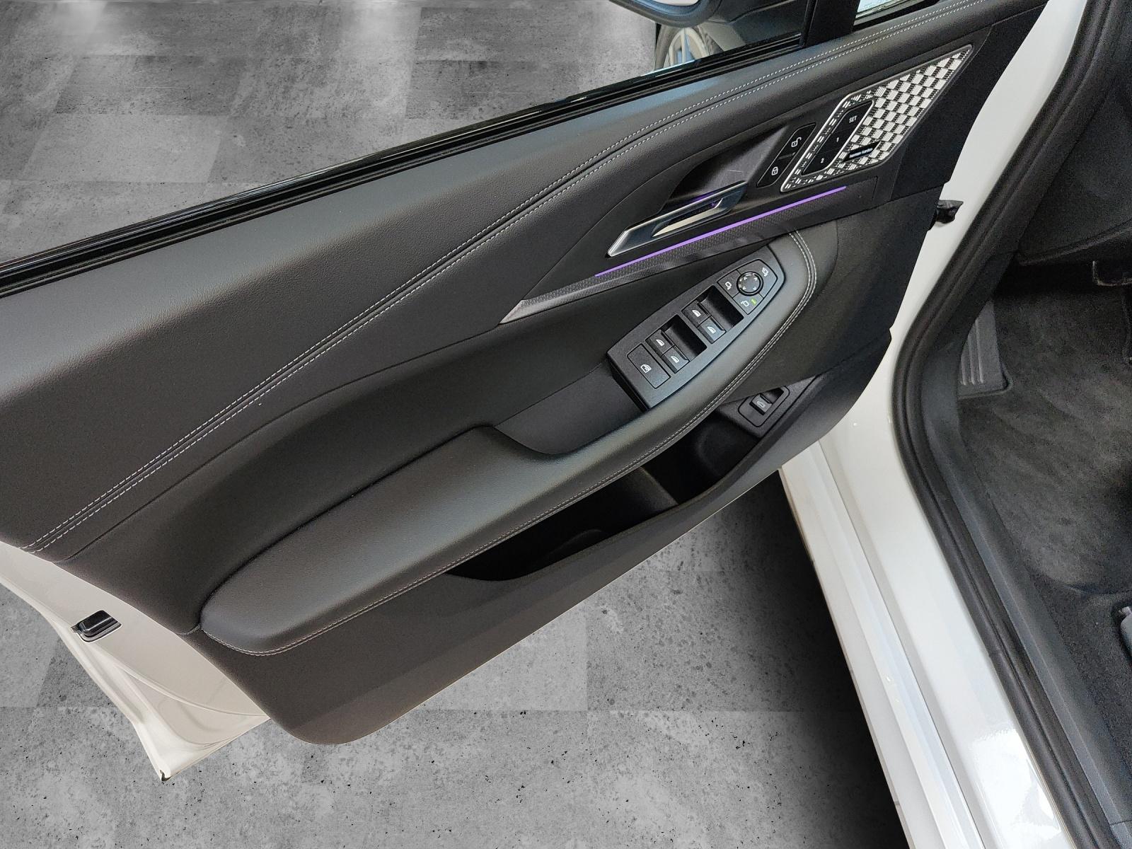 BMW 223d xDrive SDKG Active Tourer-image-14