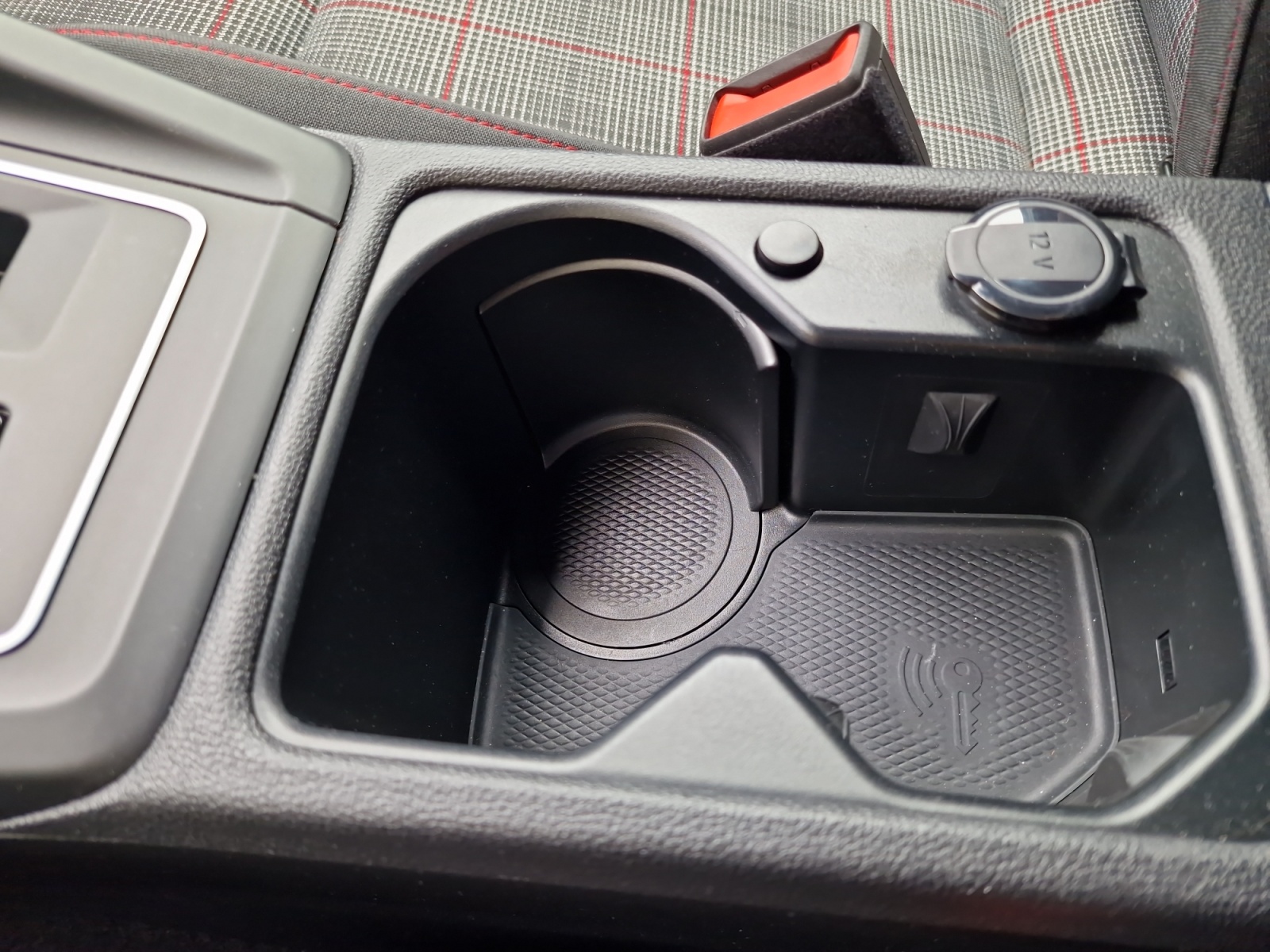 VW Golf 2.0 TSI GTI DSG-image-22