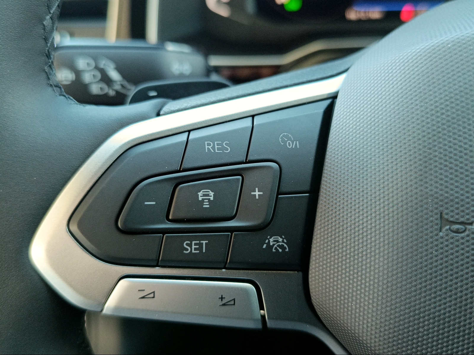 VW Polo 1.0 TSI Style Edition 50 DSG-image-12