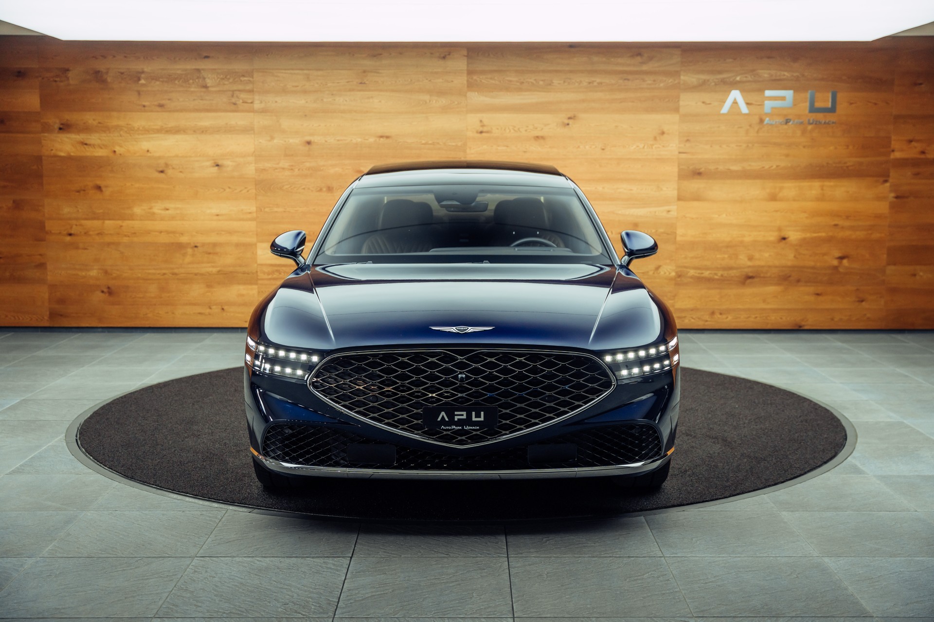 GENESIS G90 Luxury Plus AWD-image-21