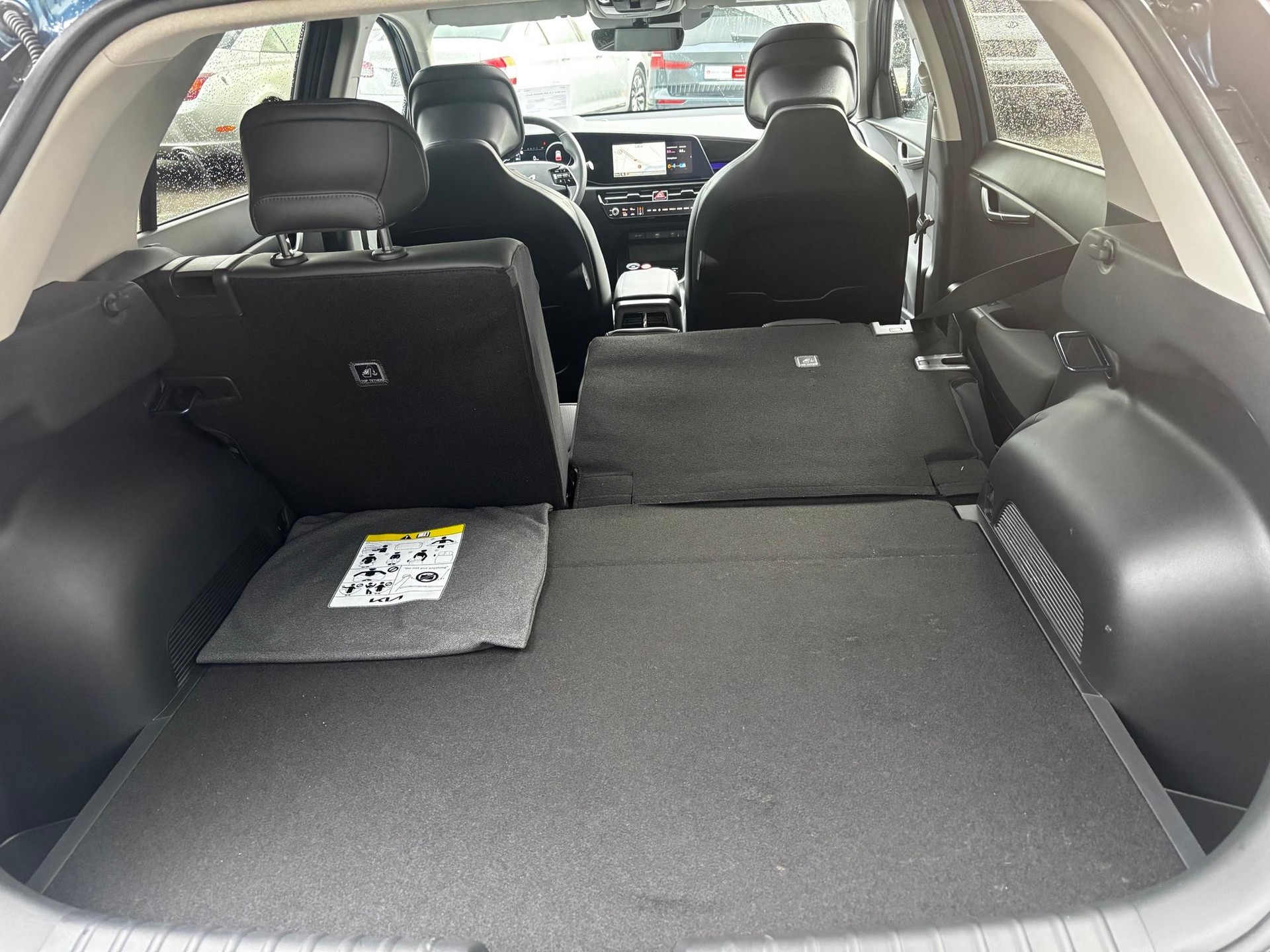 KIA Niro 1.6 GDi Hybrid Style-image-19