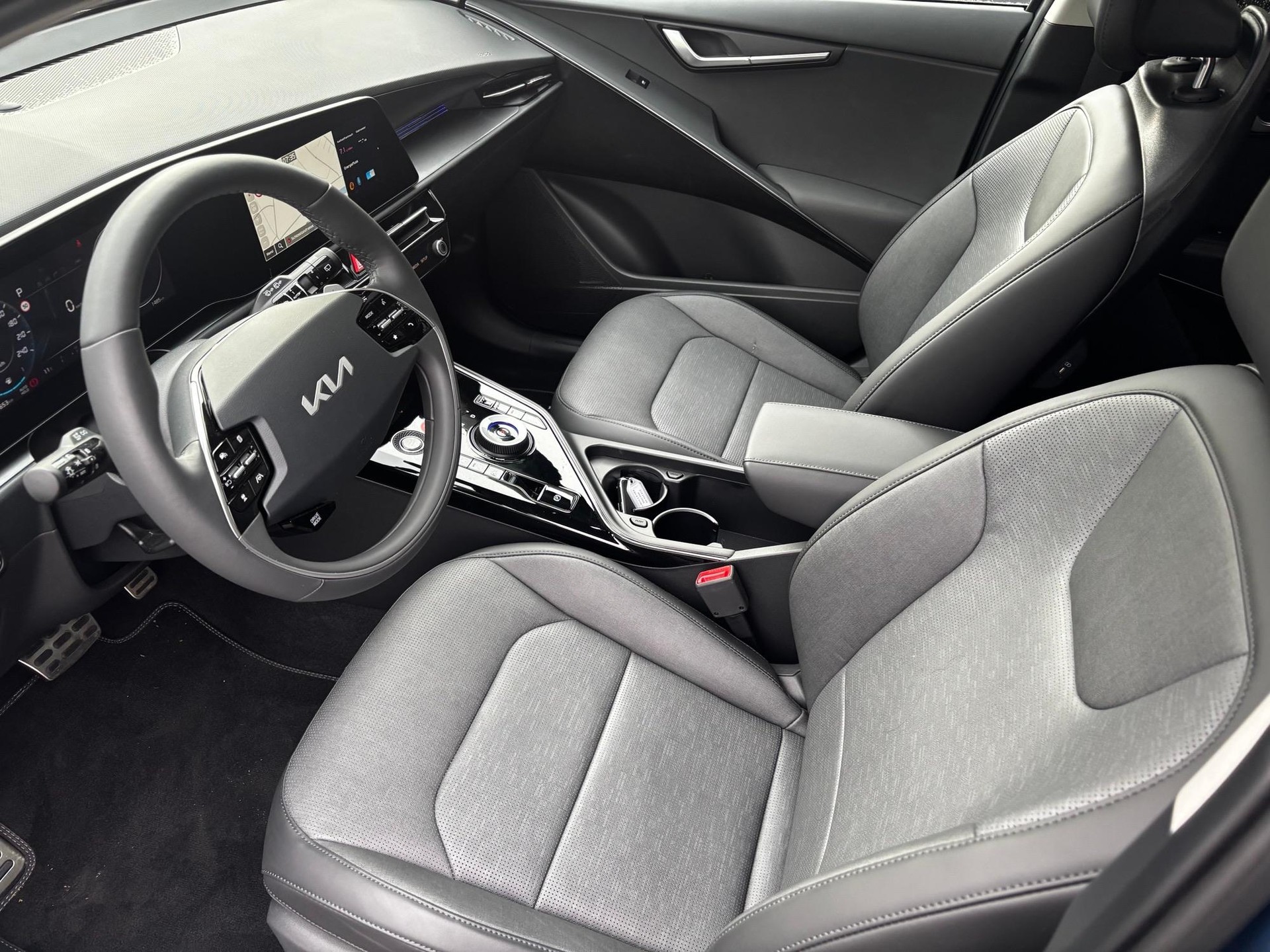KIA Niro 1.6 GDi Hybrid Style-image-10