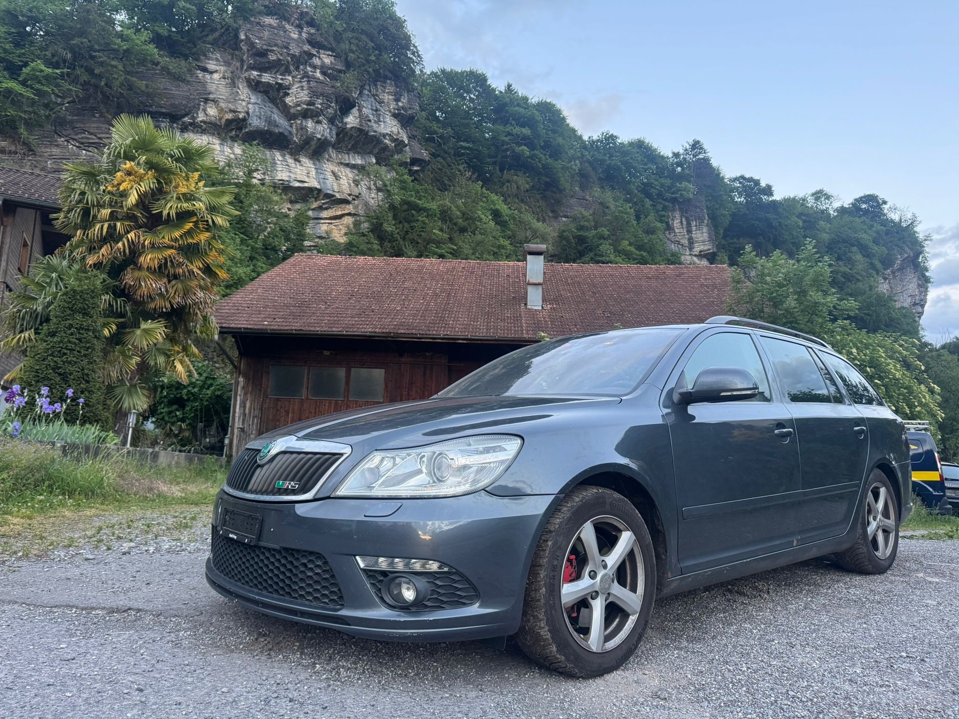 SKODA Octavia Combi 2.0 TDI RS-image-1