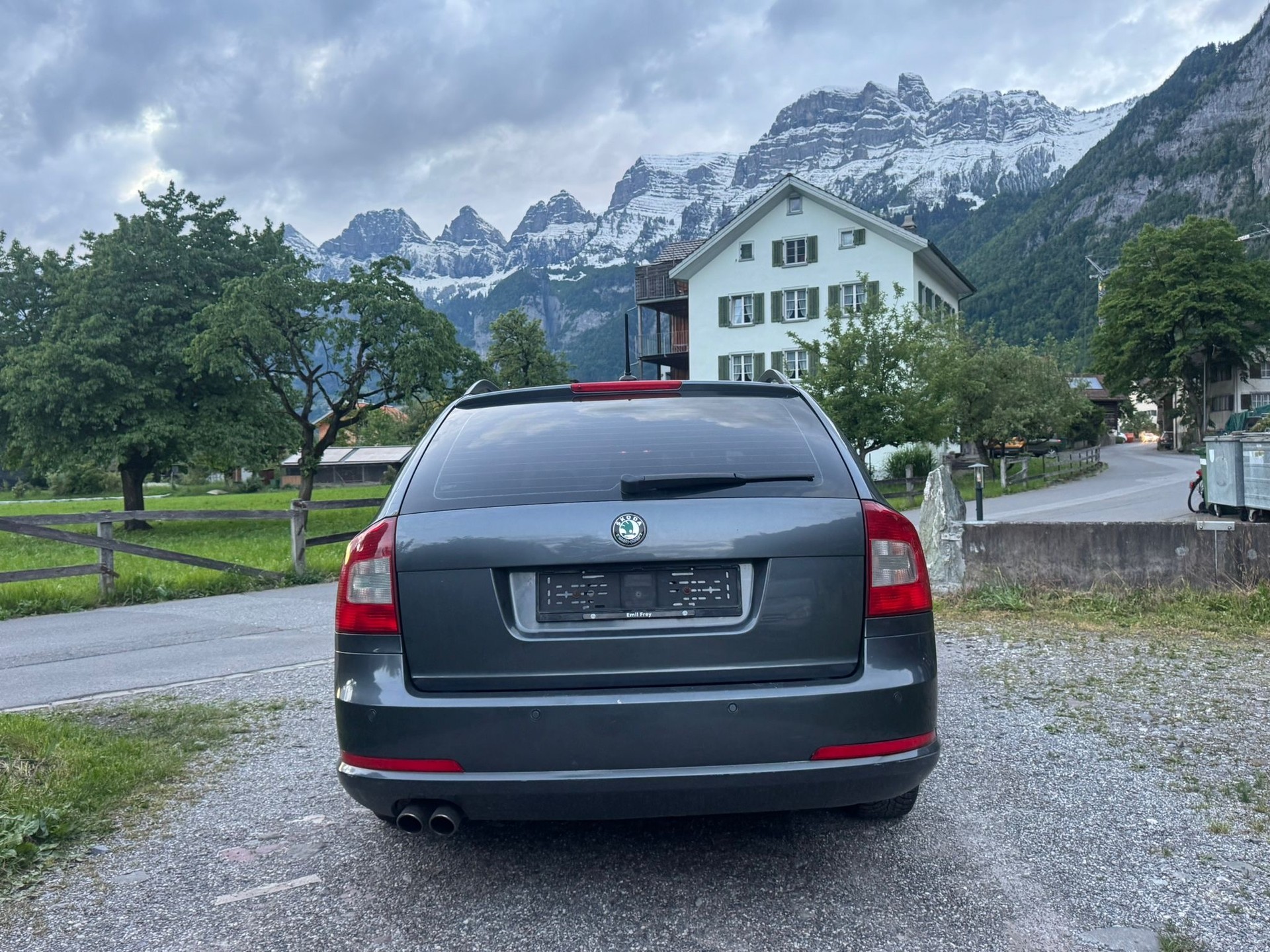SKODA Octavia Combi 2.0 TDI RS-image-5