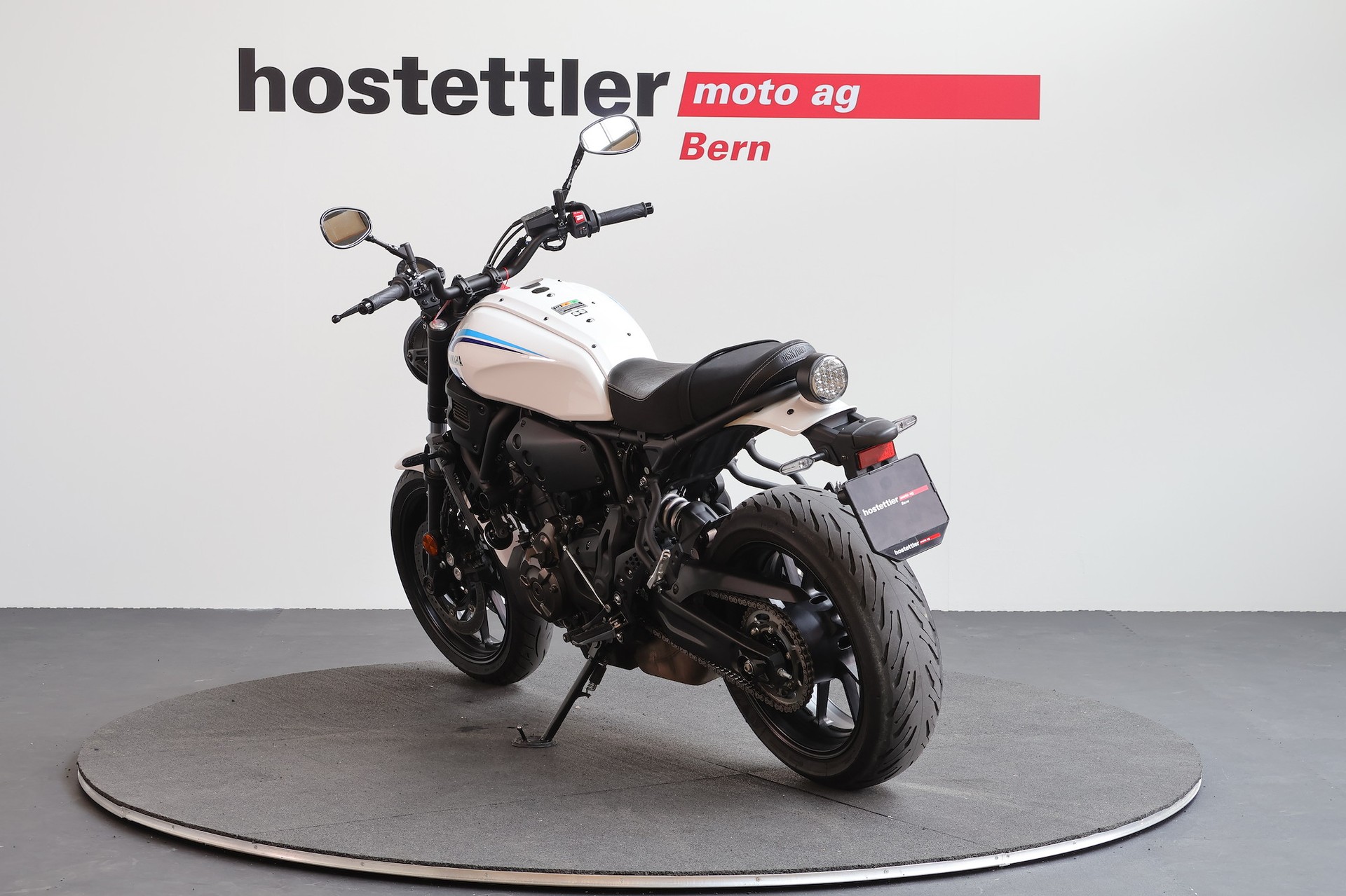 YAMAHA XSR 700 35 kW-showroom-element-3