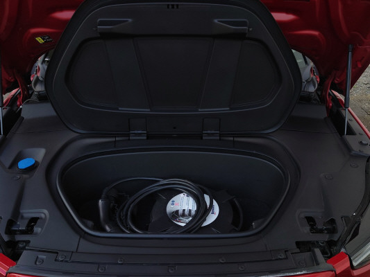VOLVO C40 Recharge P6 Plus-image-12