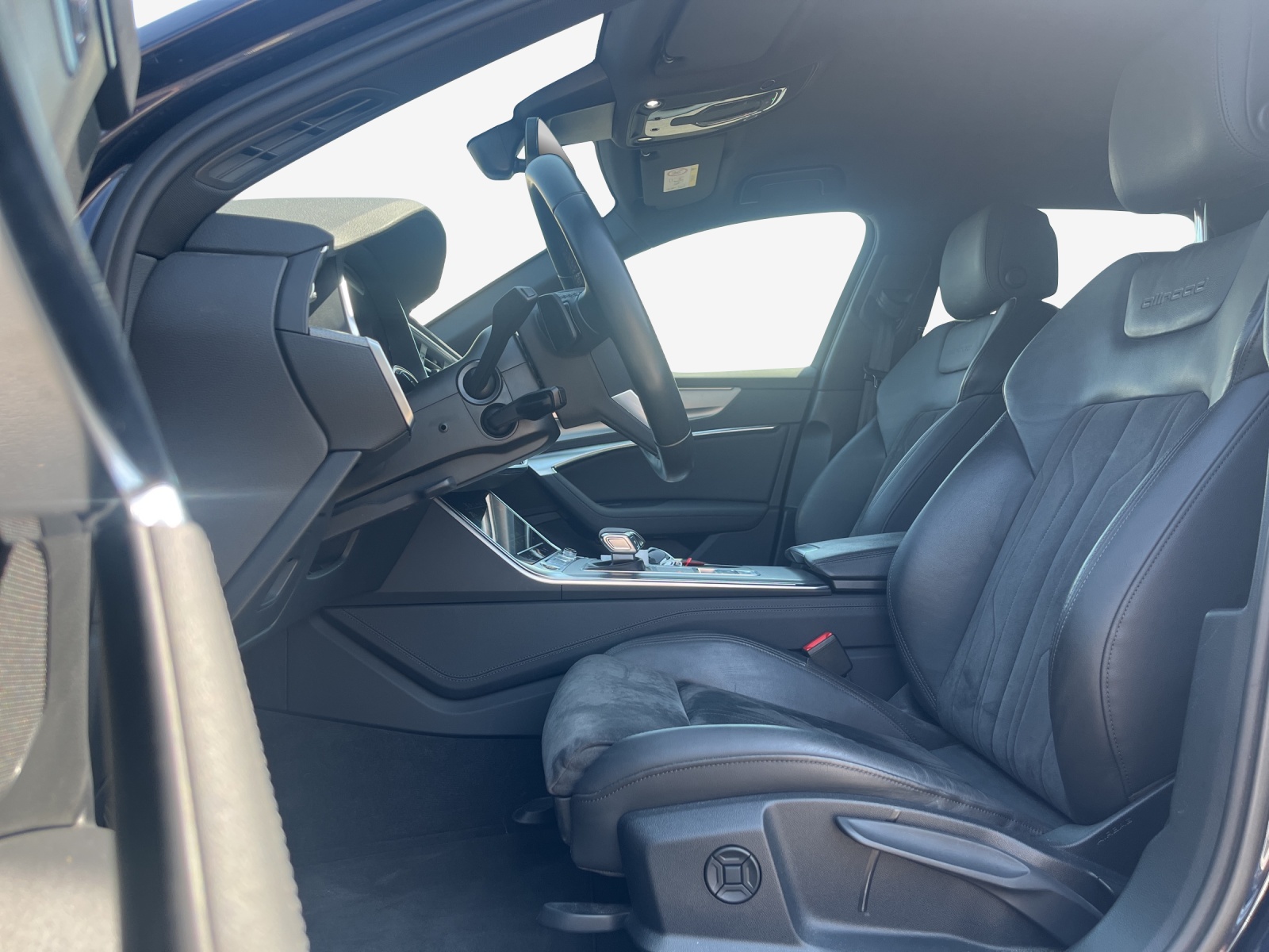 AUDI A6 allroad 55 TDI quattro tiptronic-image-7