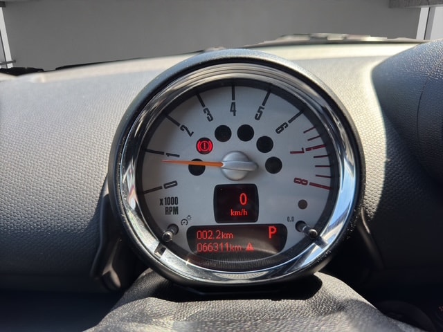 MINI Countryman Cooper ALL4 Steptronic-image-10