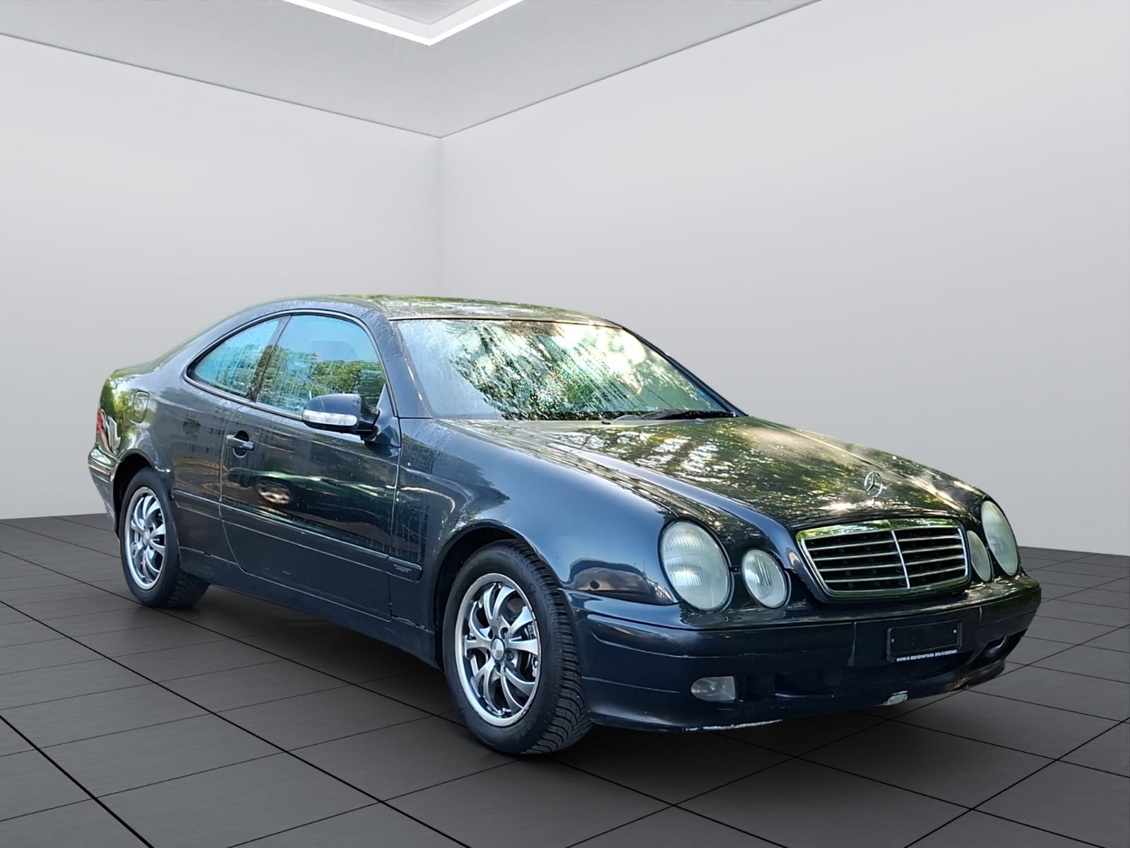 MERCEDES-BENZ CLK 230 K Sport-showroom-element-2