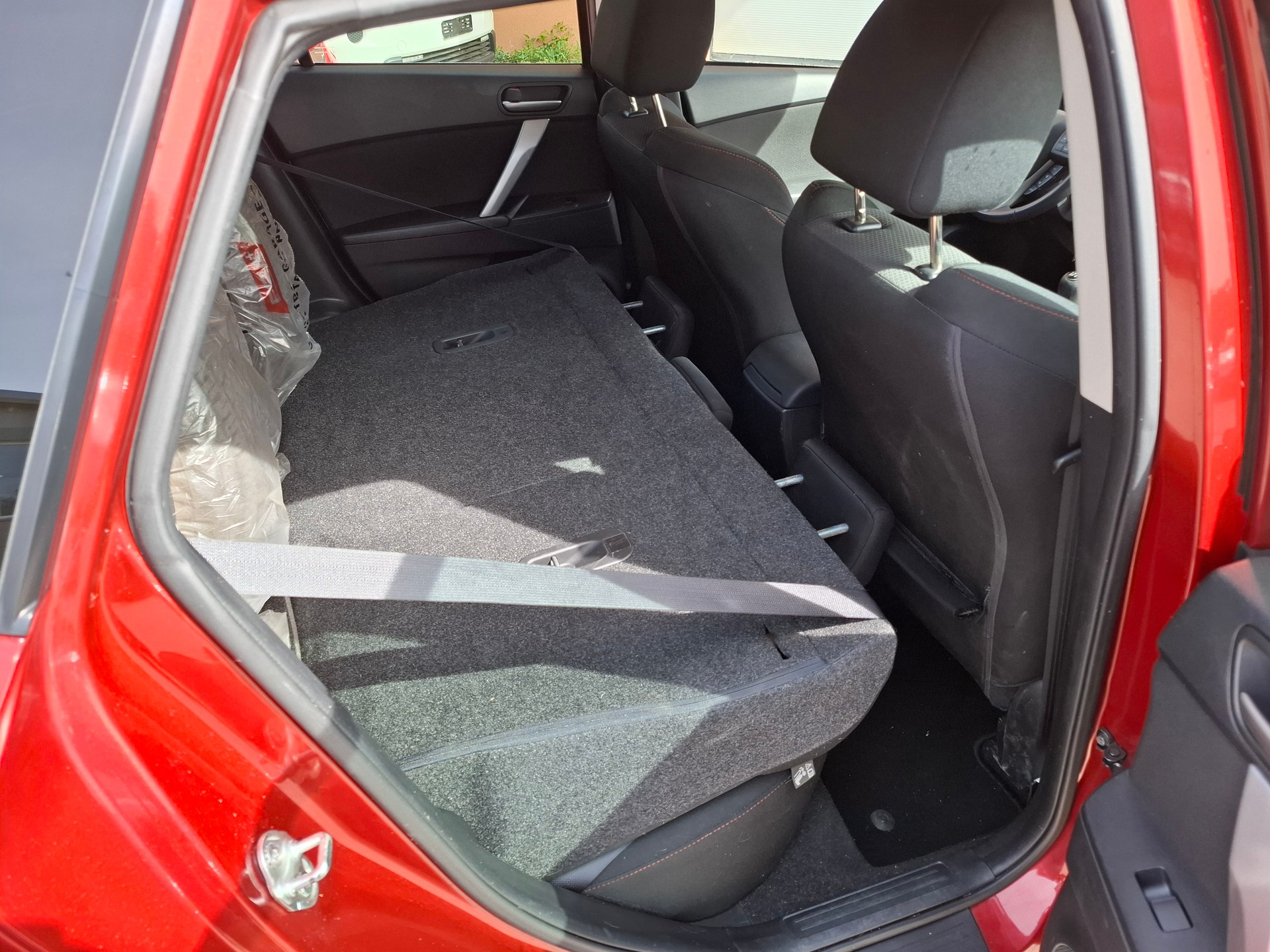 MAZDA 3 1.6 16V Confort-image-8