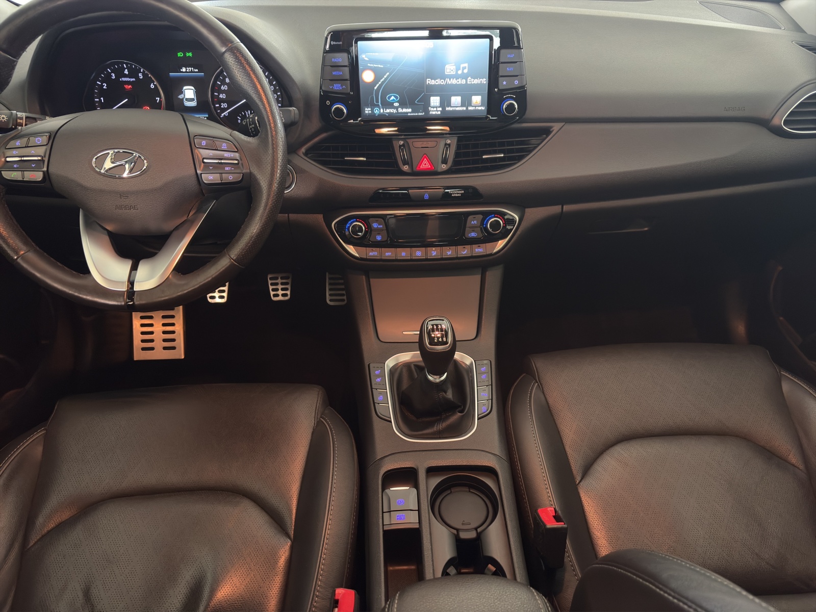 HYUNDAI i30 1.4 T-GDi Vertex-image-11