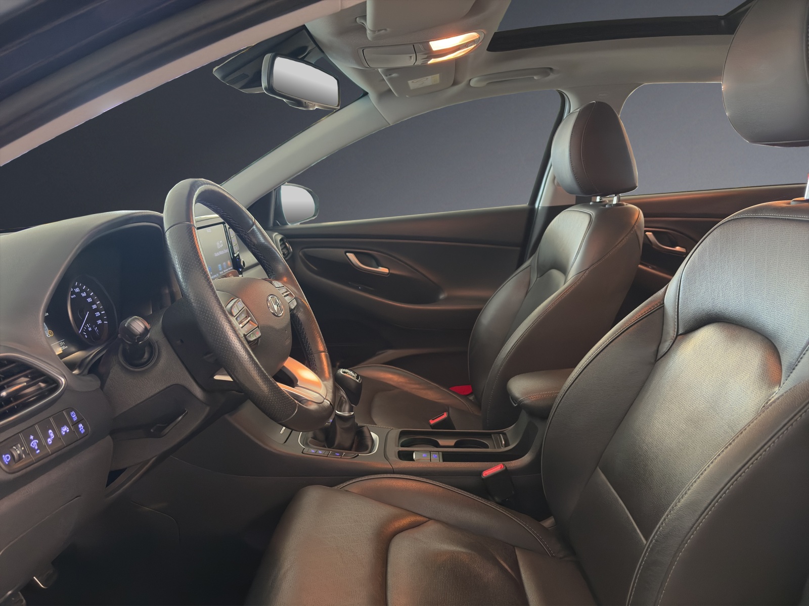 HYUNDAI i30 1.4 T-GDi Vertex-image-6