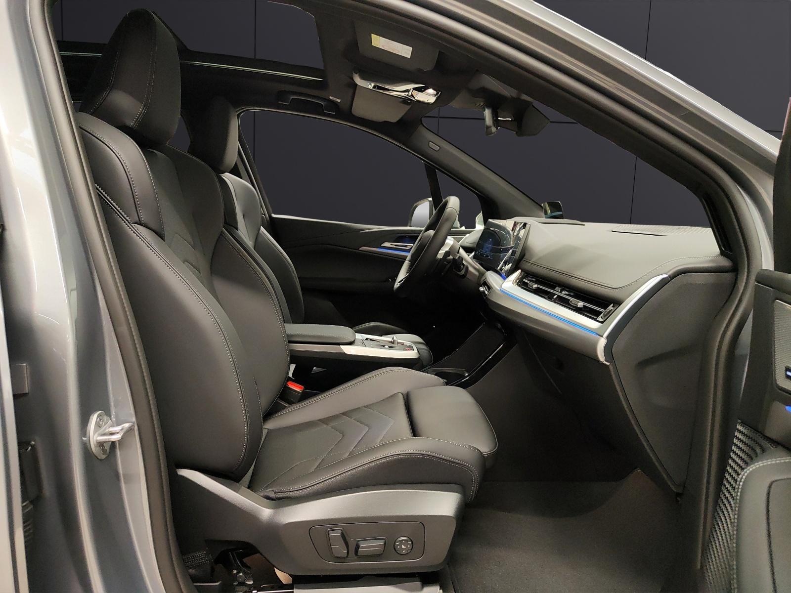 BMW 225e xDrive paddles Active Tourer-image-19