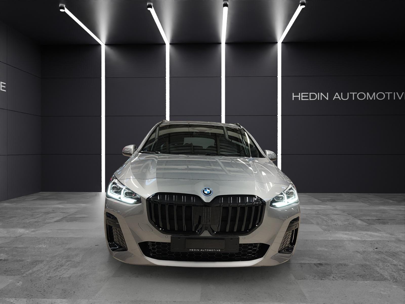 BMW 225e xDrive paddles Active Tourer-image-2