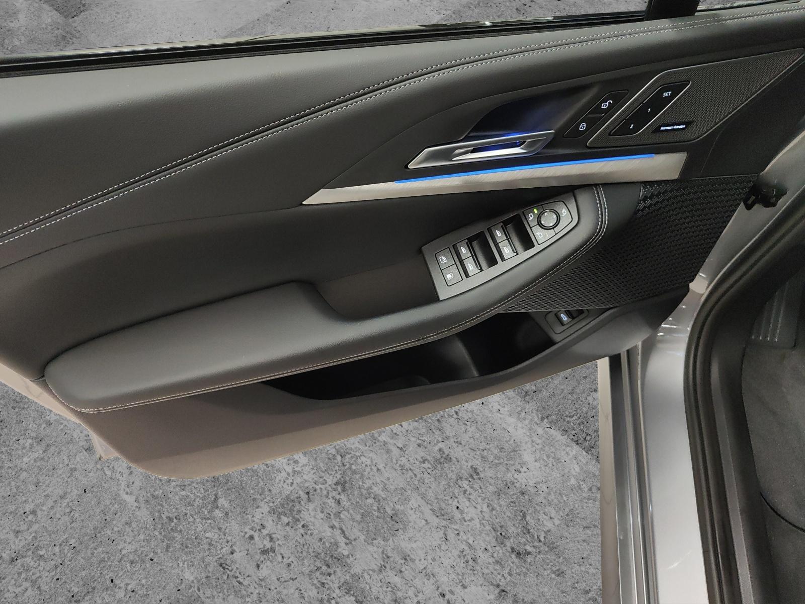 BMW 225e xDrive paddles Active Tourer-image-14