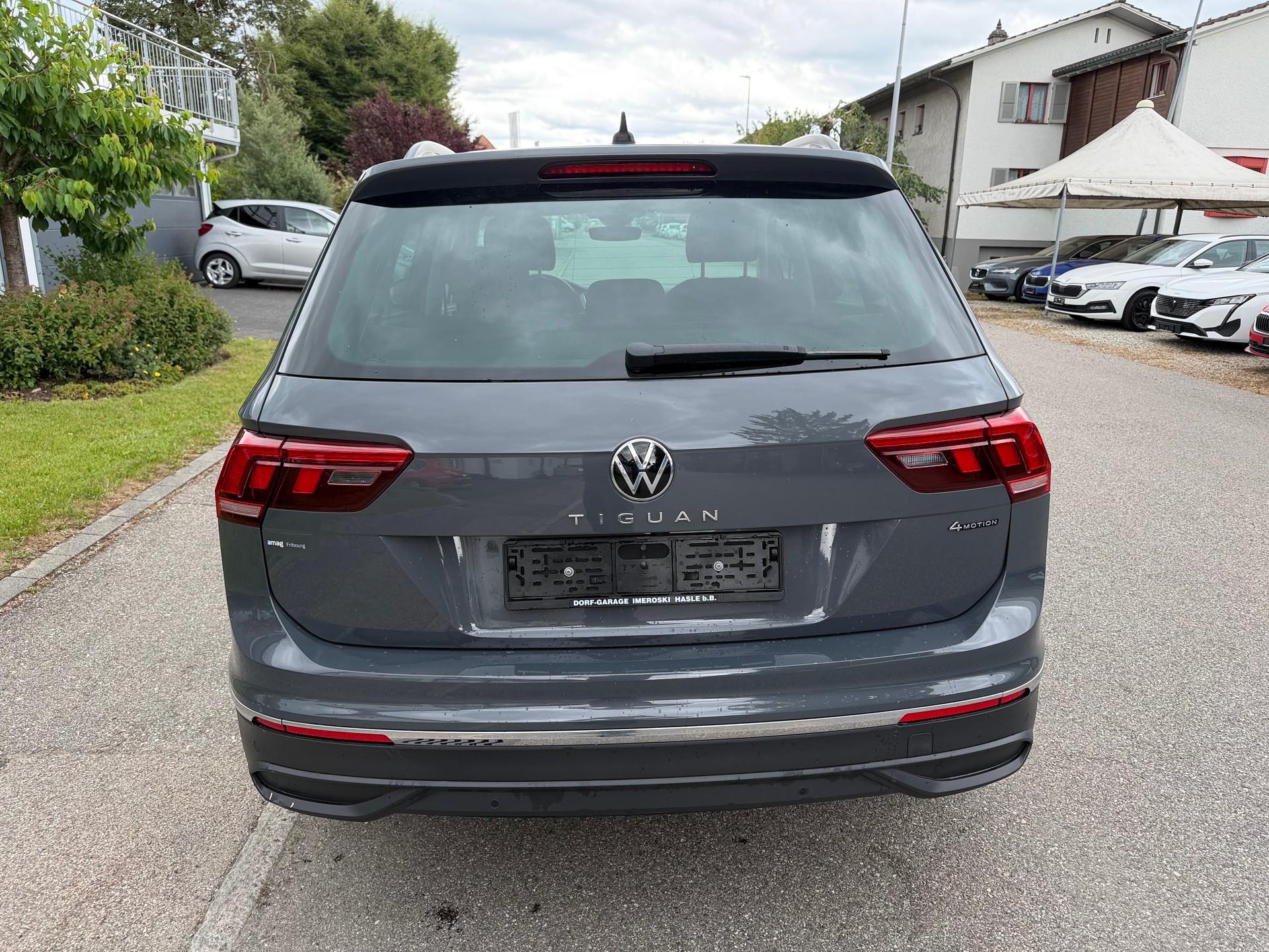 VW Tiguan 2.0 TDI SCR Life 4Motion DSG-image-6