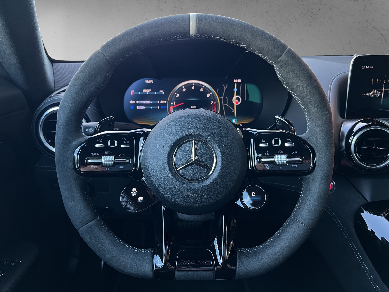 MERCEDES-BENZ AMG GT R Pro-image-9