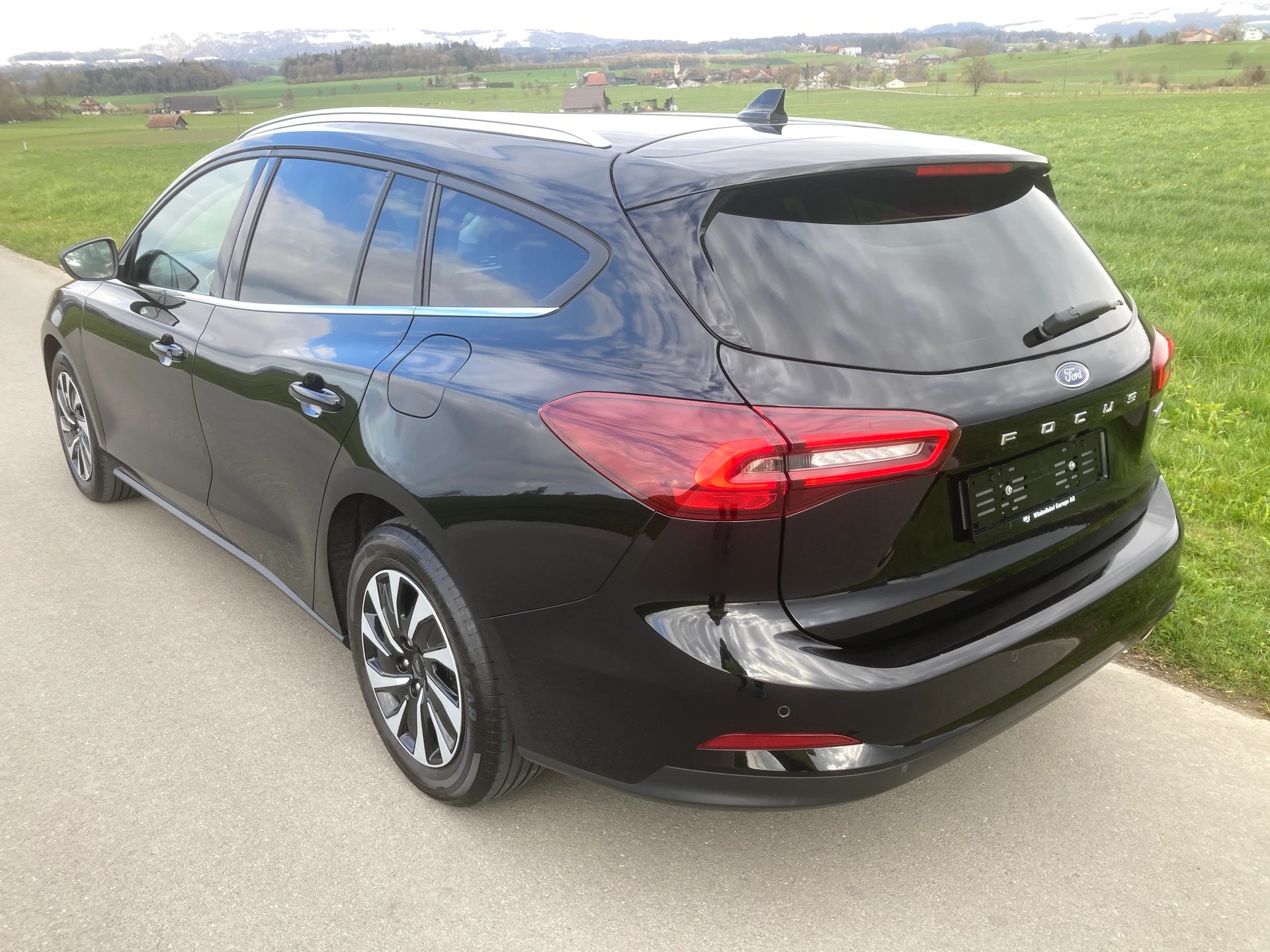 FORD Focus 1.0 MHEV Titanium X Automat-image-3
