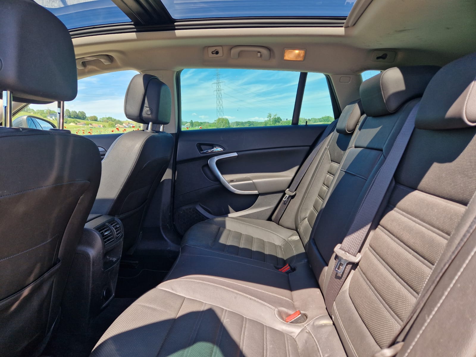 OPEL Insignia Sports Tourer 2.0 CDTI ecoFlex Edition-image-8