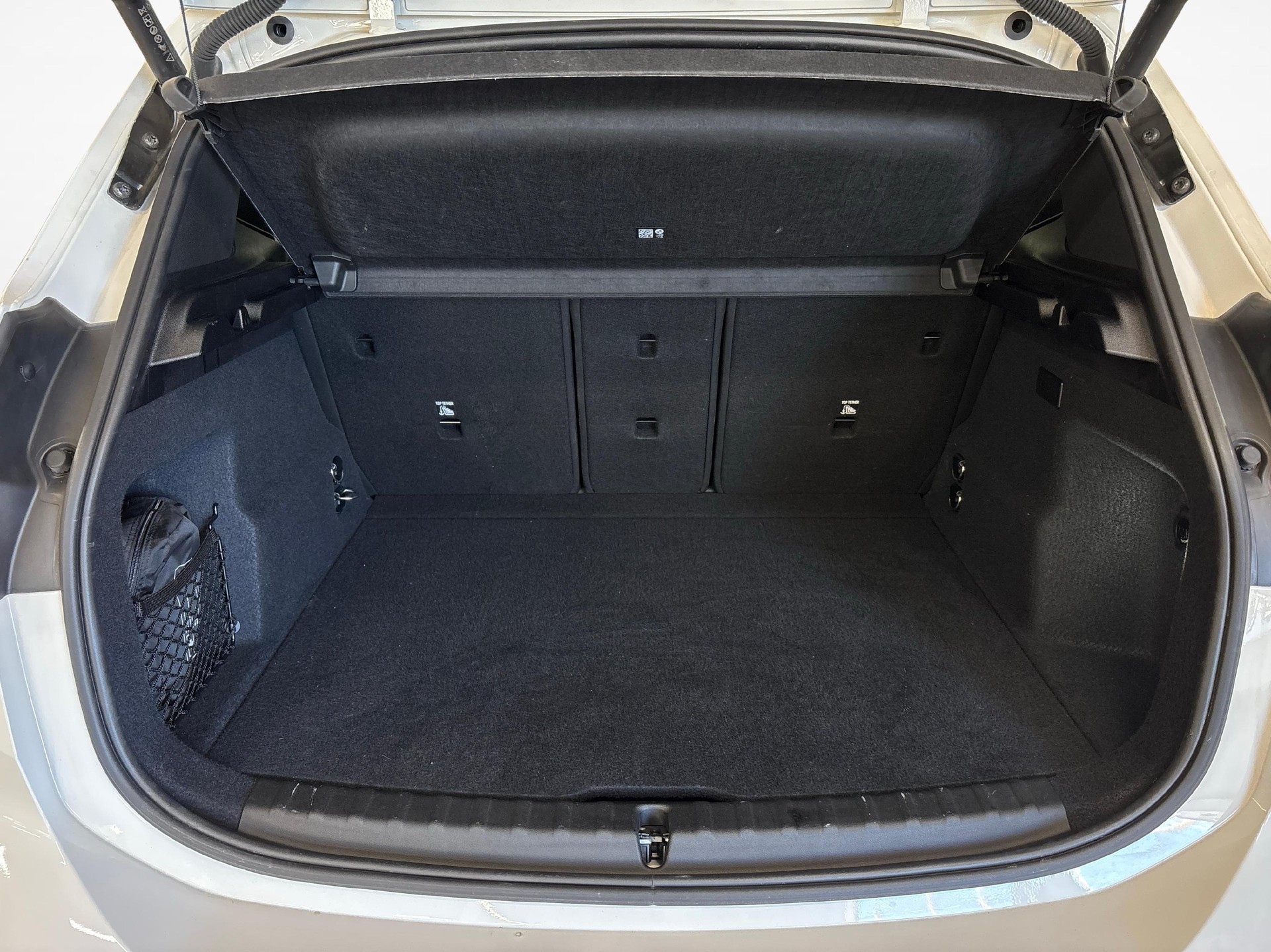 BMW 225e xDrive paddles Active Tourer-image-16