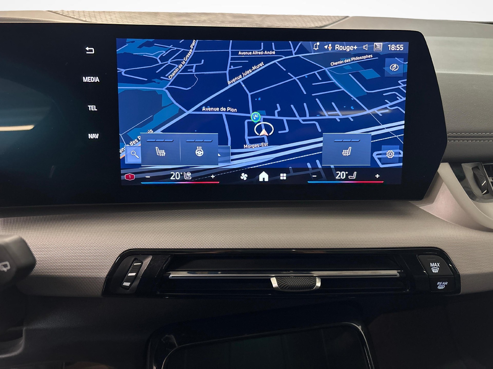BMW 225e xDrive paddles Active Tourer-image-14